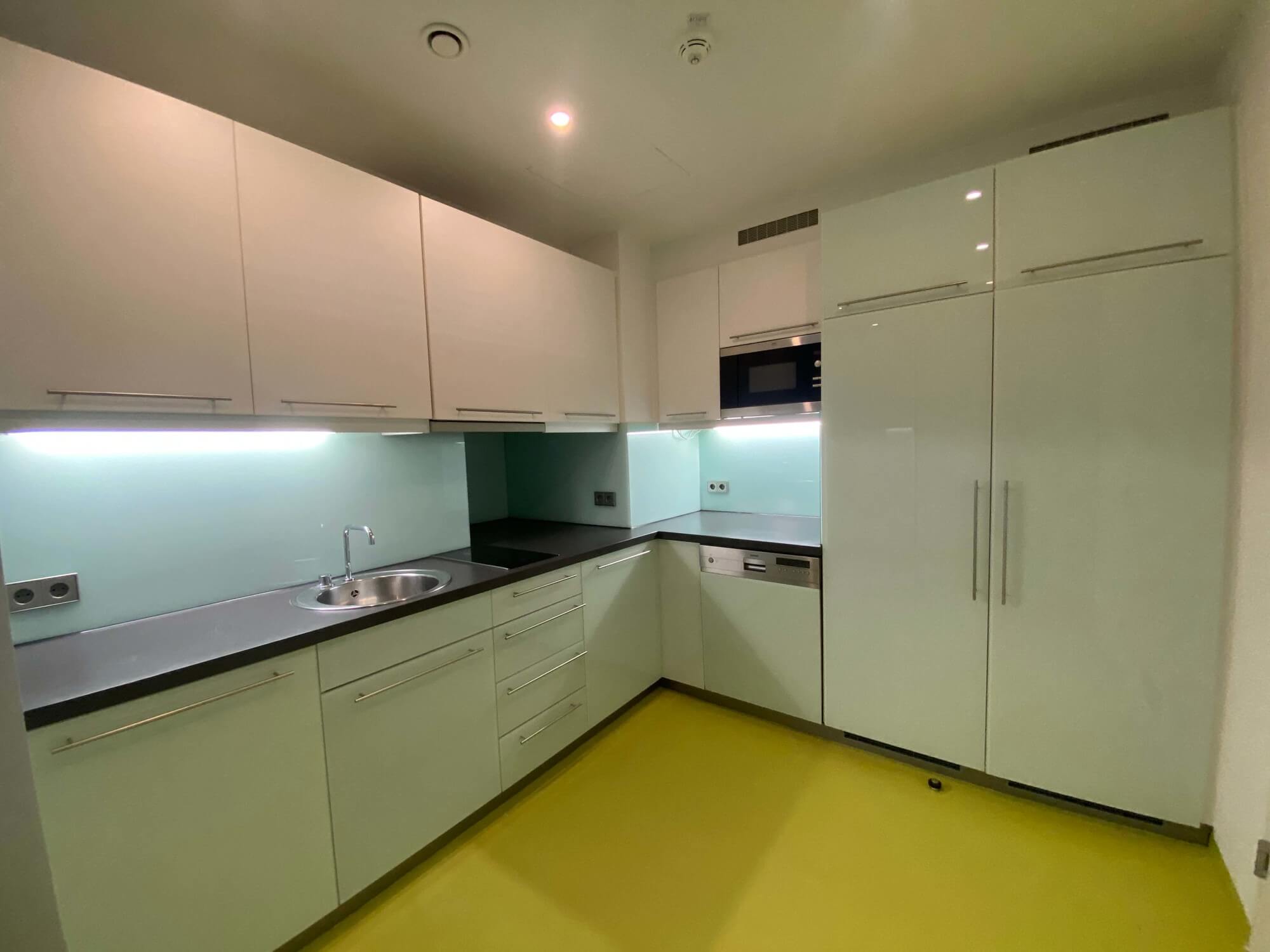 Modern office in the historic Vienna Stock Exchange