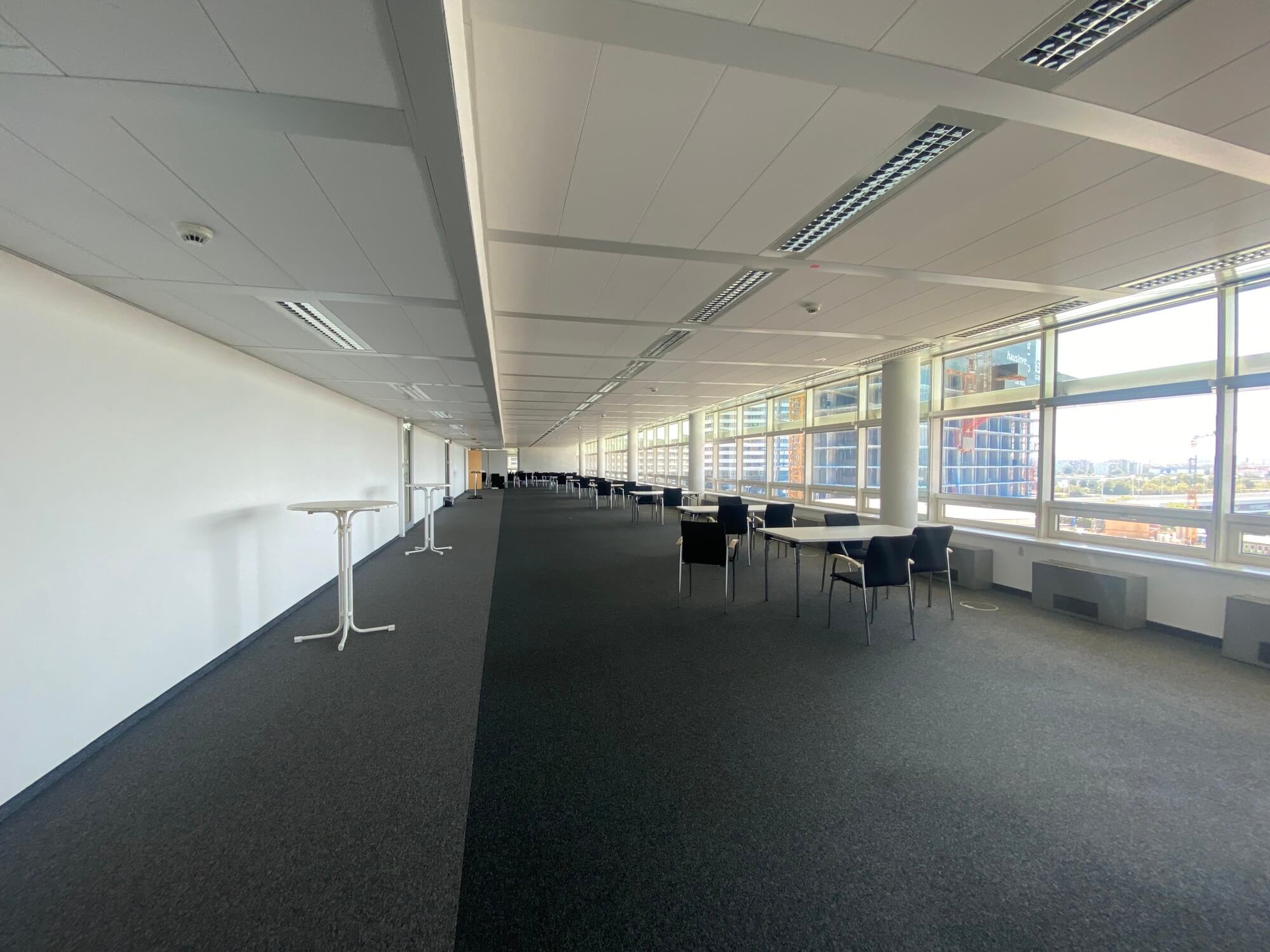 TECH GATE - Flexible office space in the tower