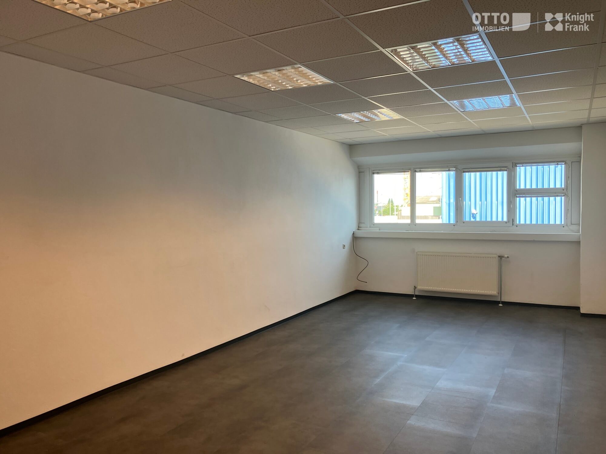 Modern high-bay warehouse