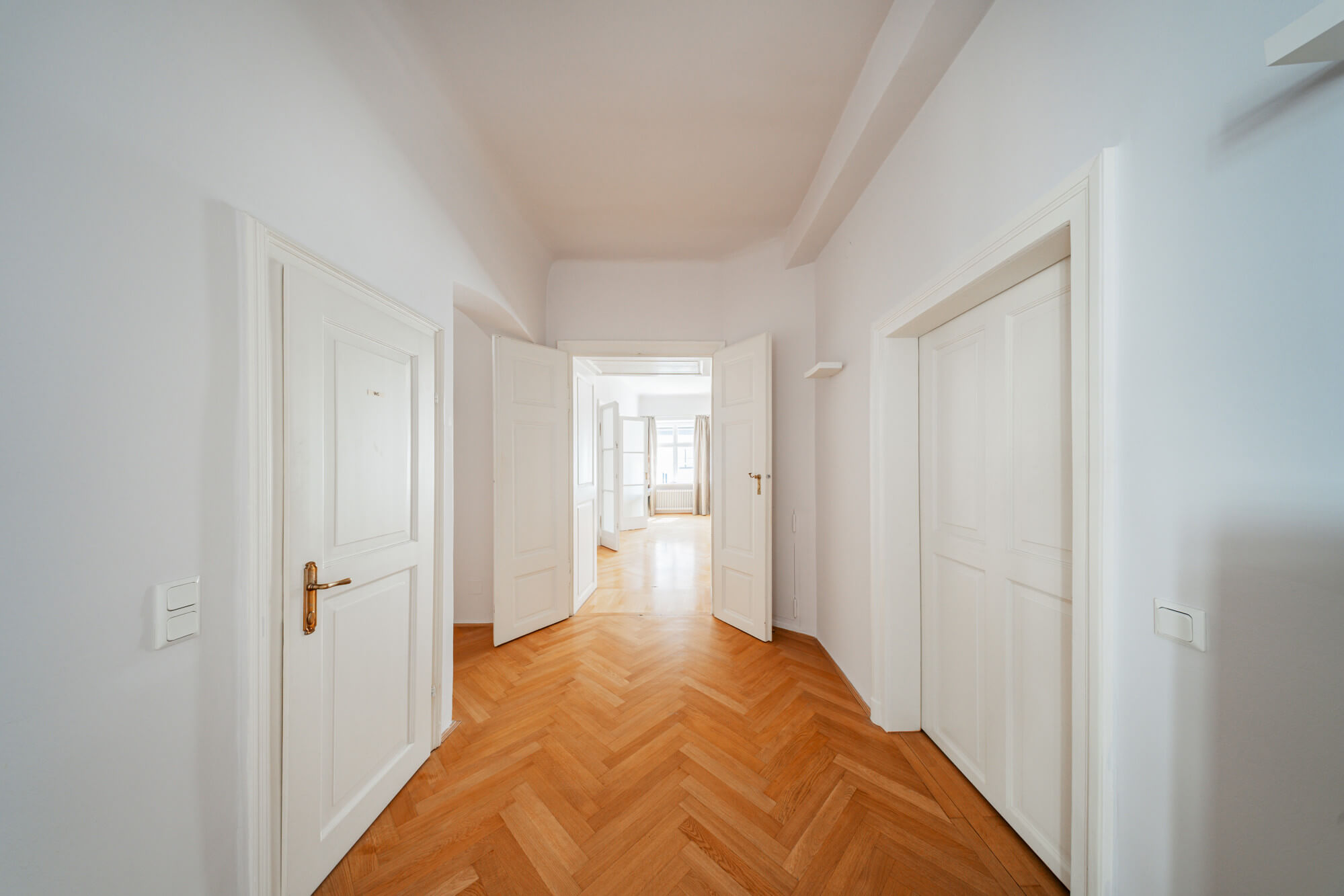 Wunderschöne Altbauwohnung im historischen Stadtkern