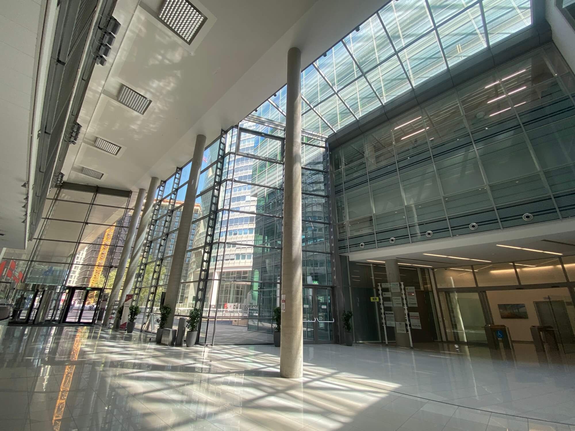 TECH GATE - Flexible office space in the tower