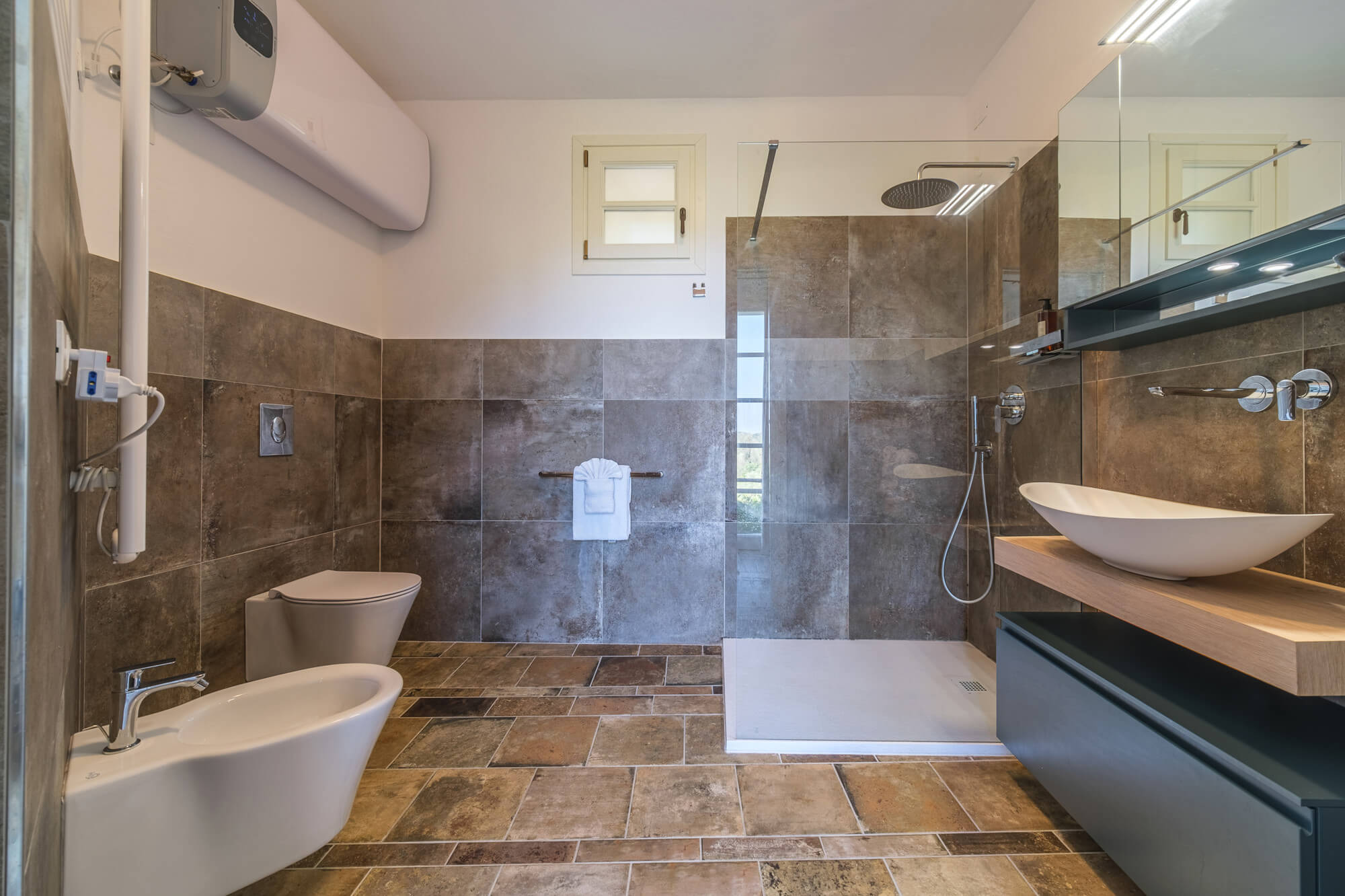 Villa Barca: an exclusive villa directly by the sea