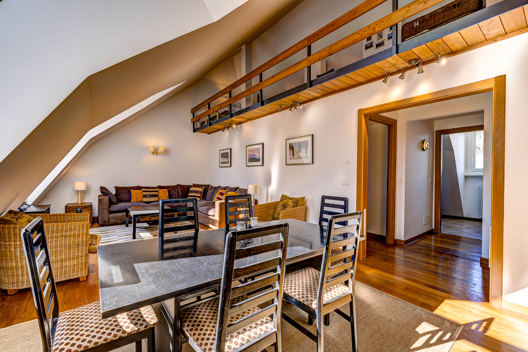 Payot - hyper-zentrale Wohnung mit Mezzanin in Chamonix