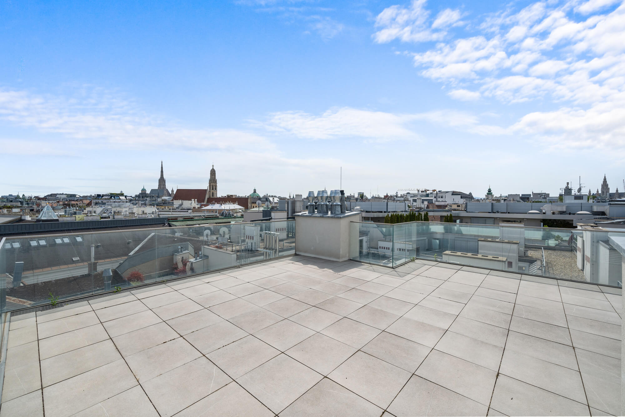 Exquisites Penthouse mit Dachterrasse in bester Citylage