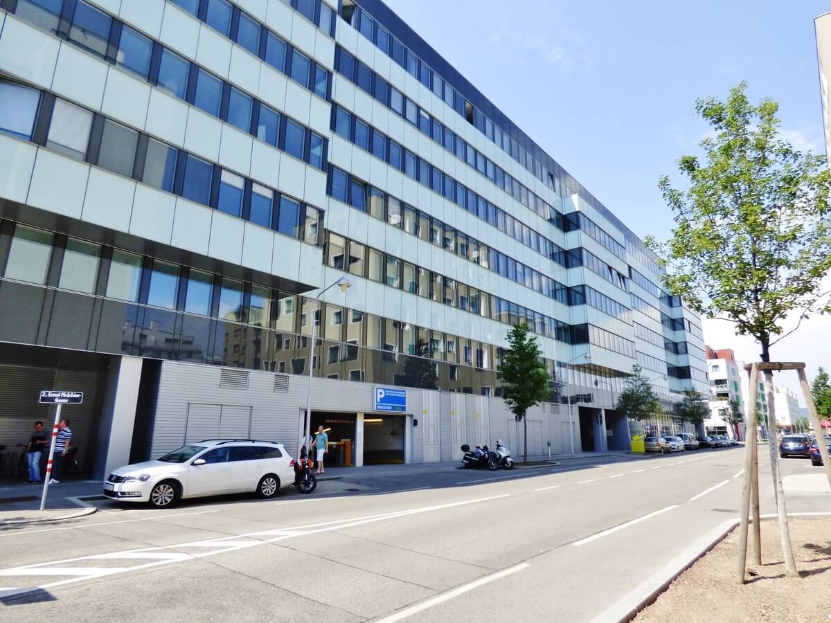 E-Zone - Top-Neubau an der U-Bahn