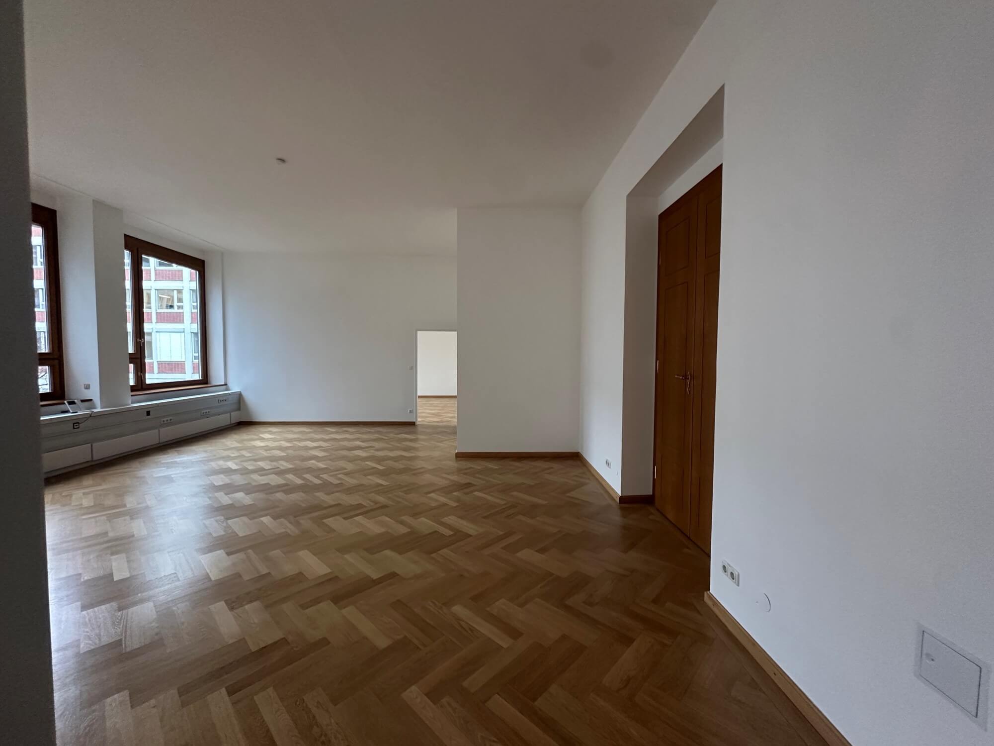 Modern office in the historic Vienna Stock Exchange