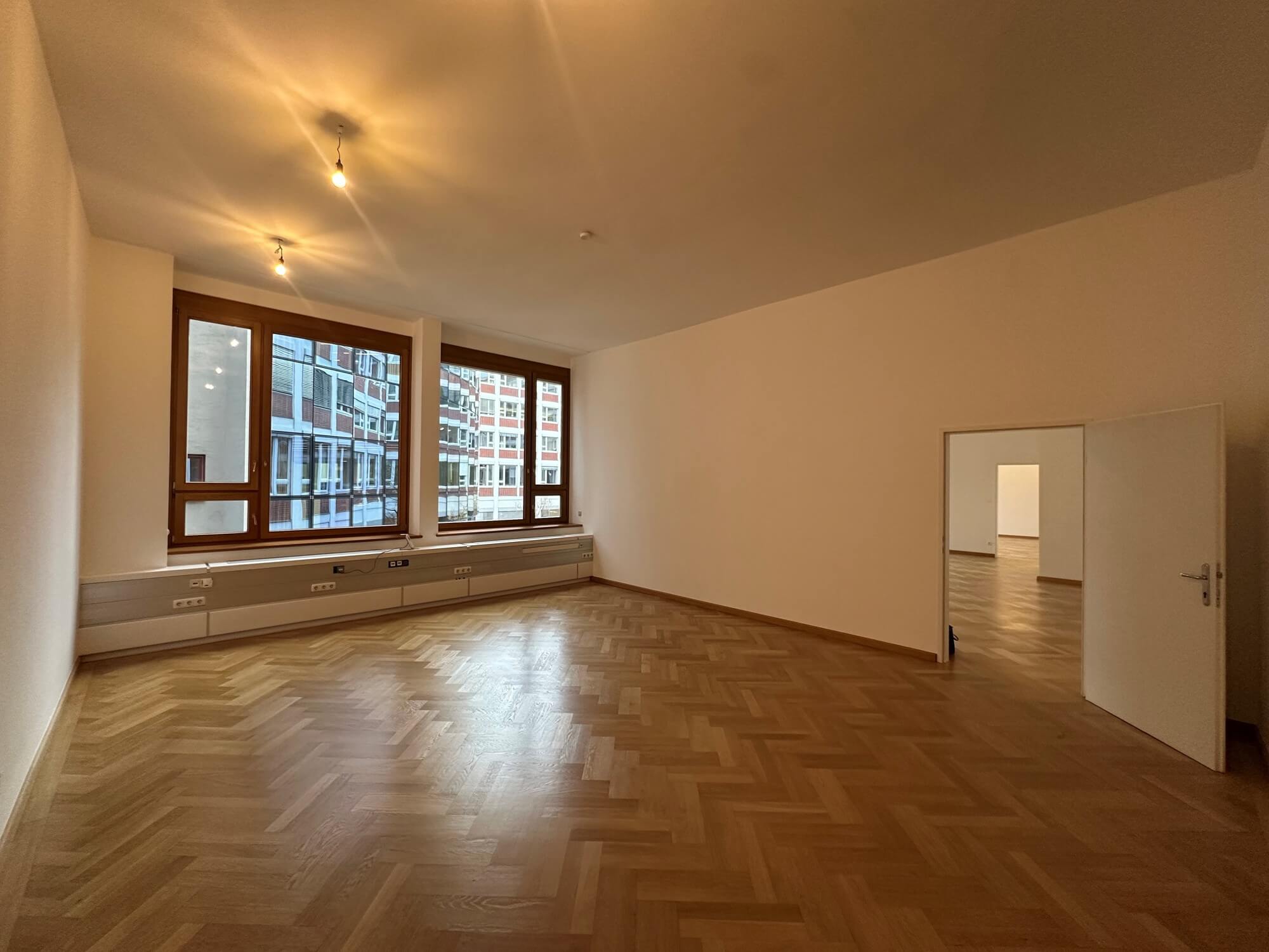 Modern office in the historic Vienna Stock Exchange