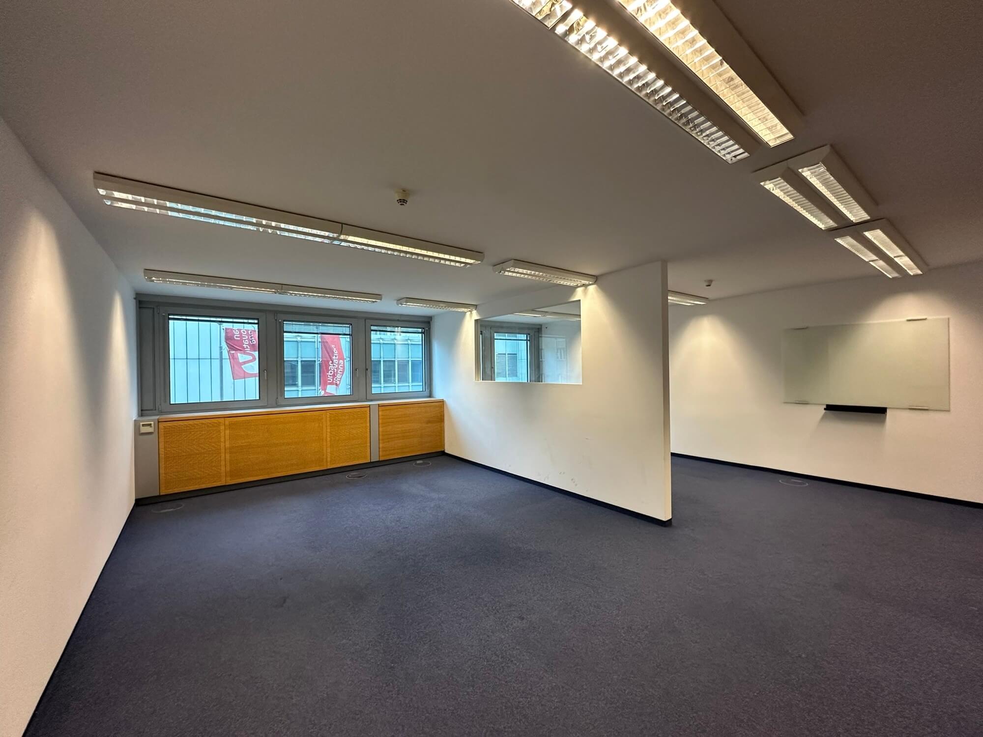 OC4 - Top office space near TU