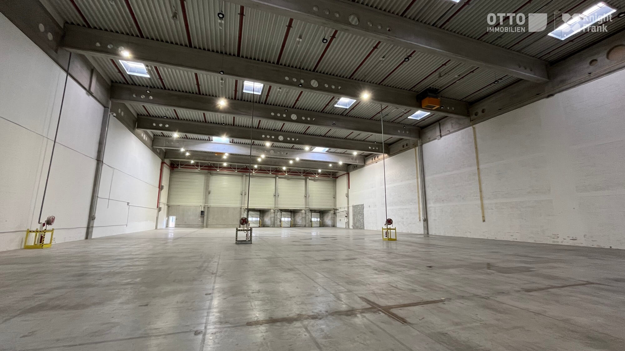 Slowakei - Senec: perfekt gelegene Logistikhalle / provisionsfreie Anmietung