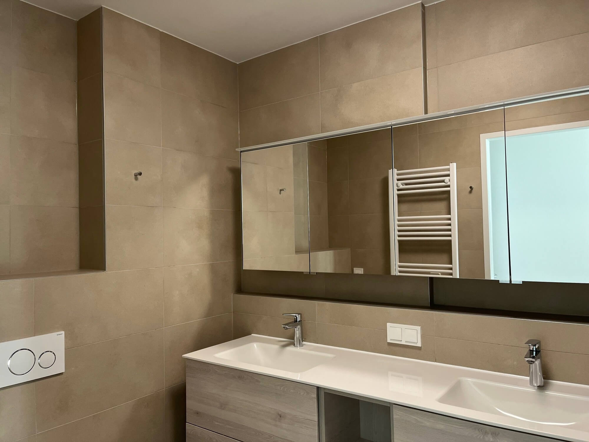 26. Stock - TrIIIple -  komplett möbliert, inklusive Garagenplatz  - zur Miete