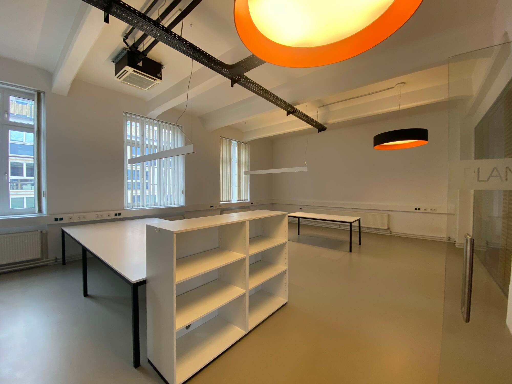 Loft-Büro in ehemaligem Fabriksgebäude