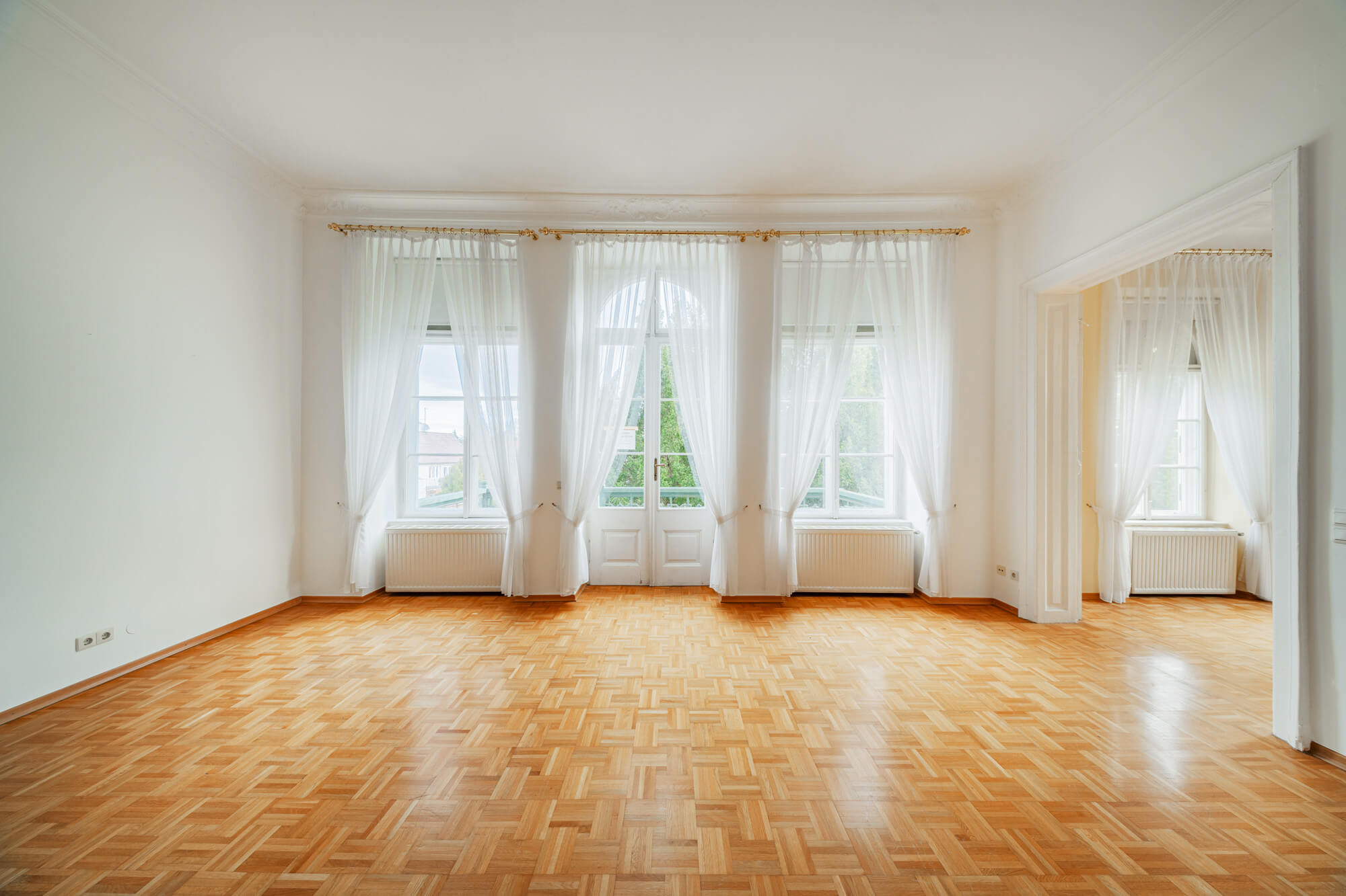 Charmante Villen Wohnung mit Terrasse