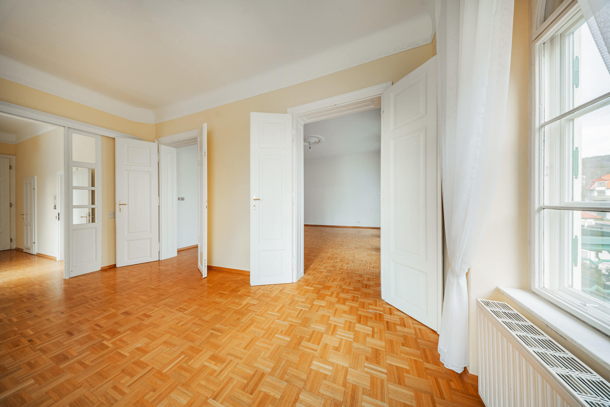 Charmante Villen Wohnung mit Terrasse