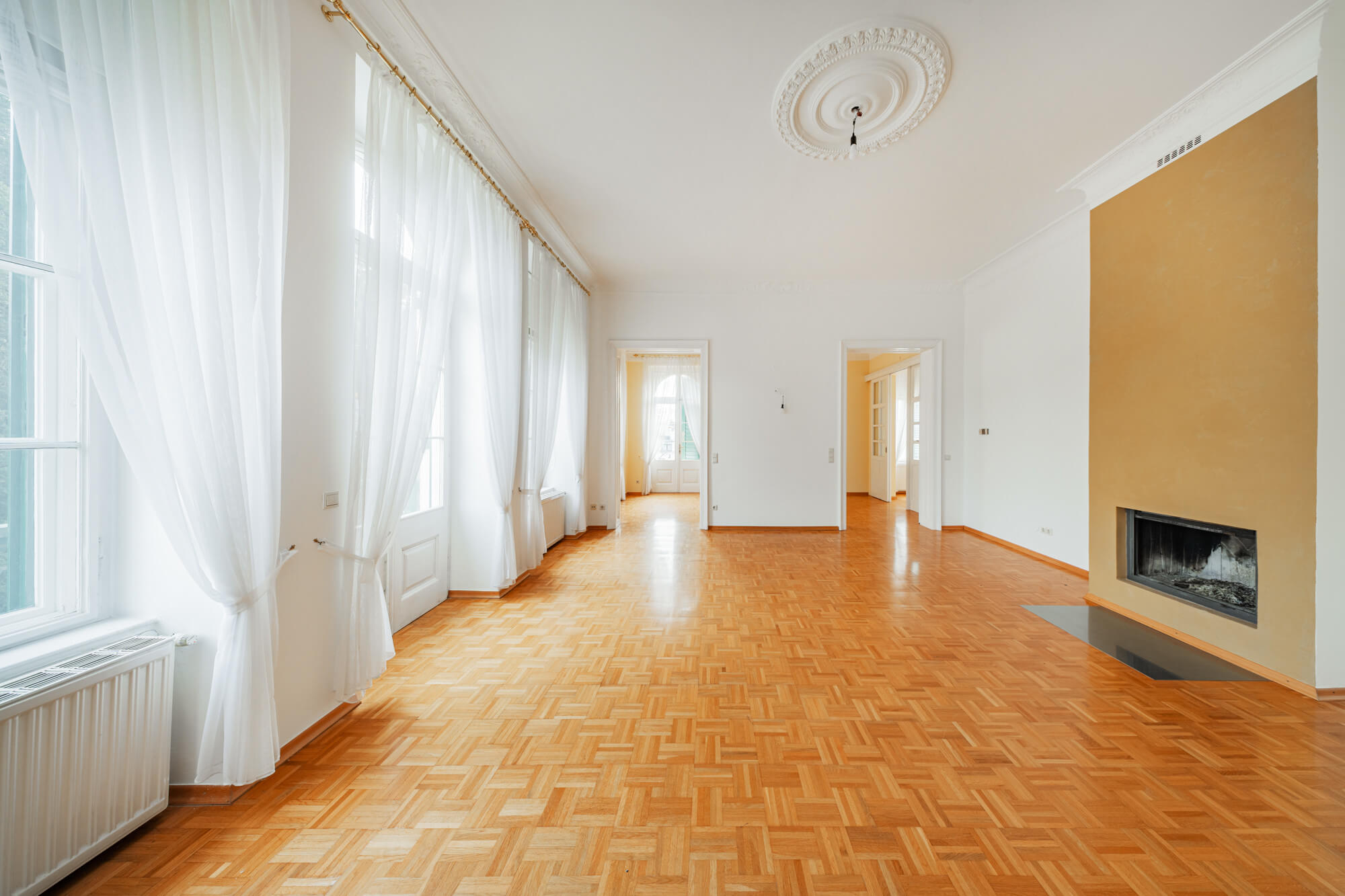 Charmante Villen Wohnung mit Terrasse