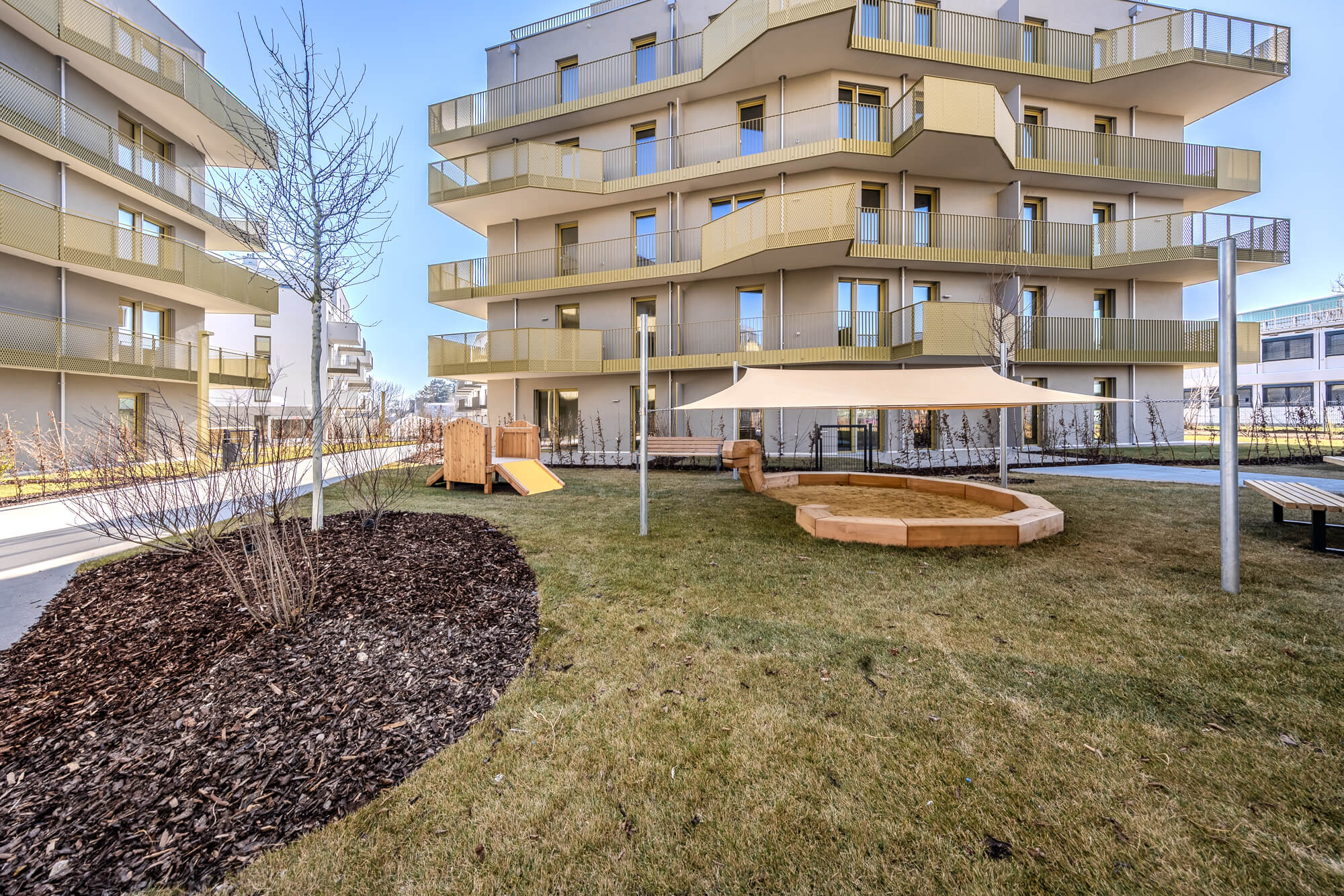 Hirschfeld - First occupancy with outdoor spaces - sustainable living on the outskirts of the city!