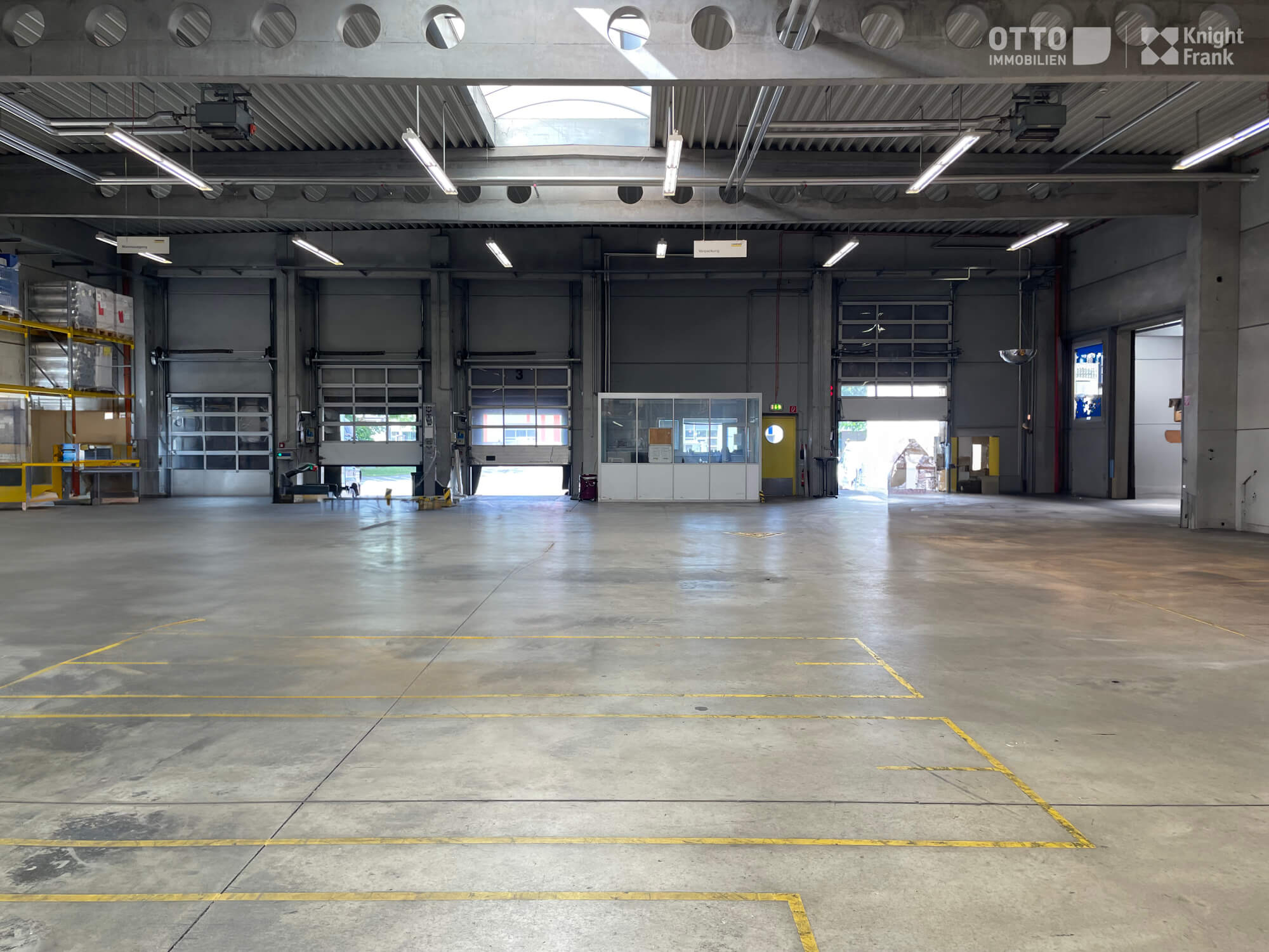 Attractive commercial property in 1220 Vienna