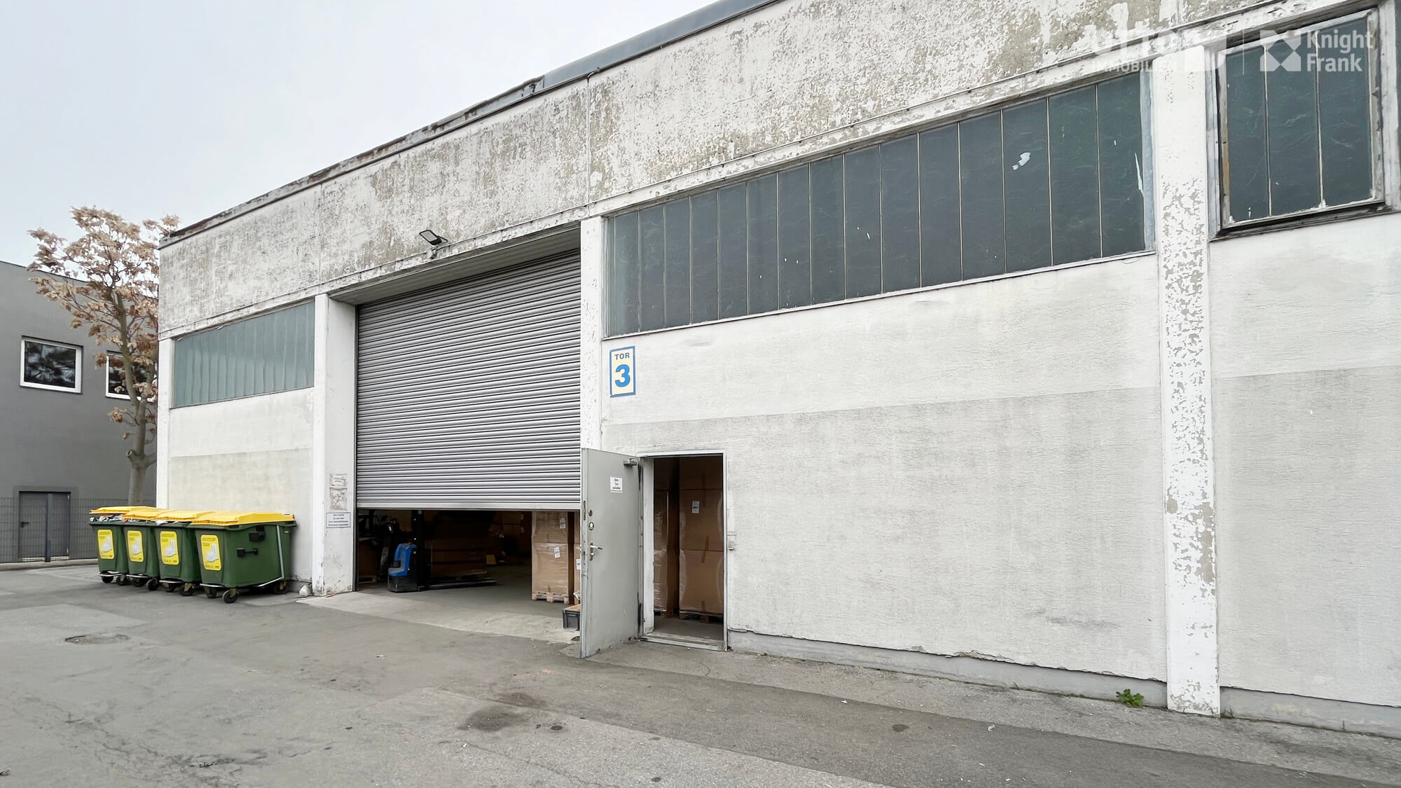 Optimal gelegene Betriebsobjekt mit Lager- und Bürofläche