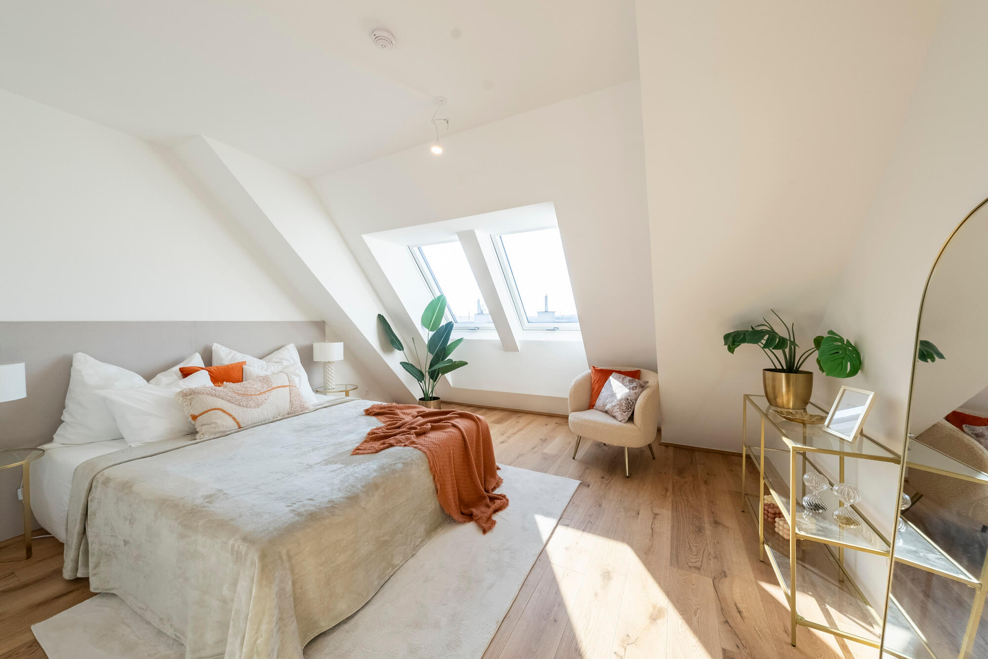 First occupancy in a central Dornbach location