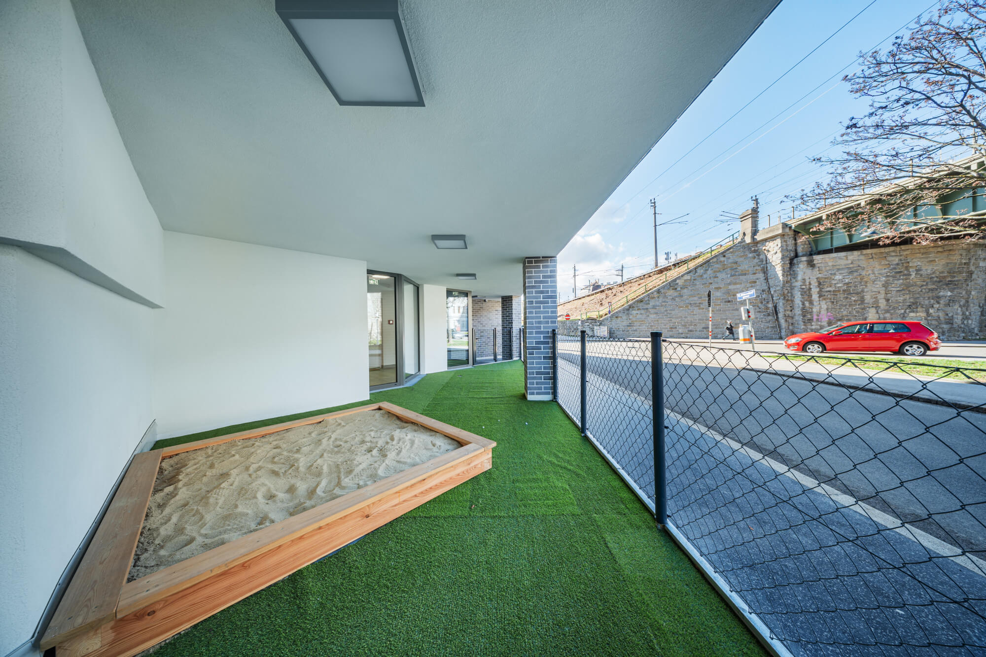 First occupancy in a central Dornbach location