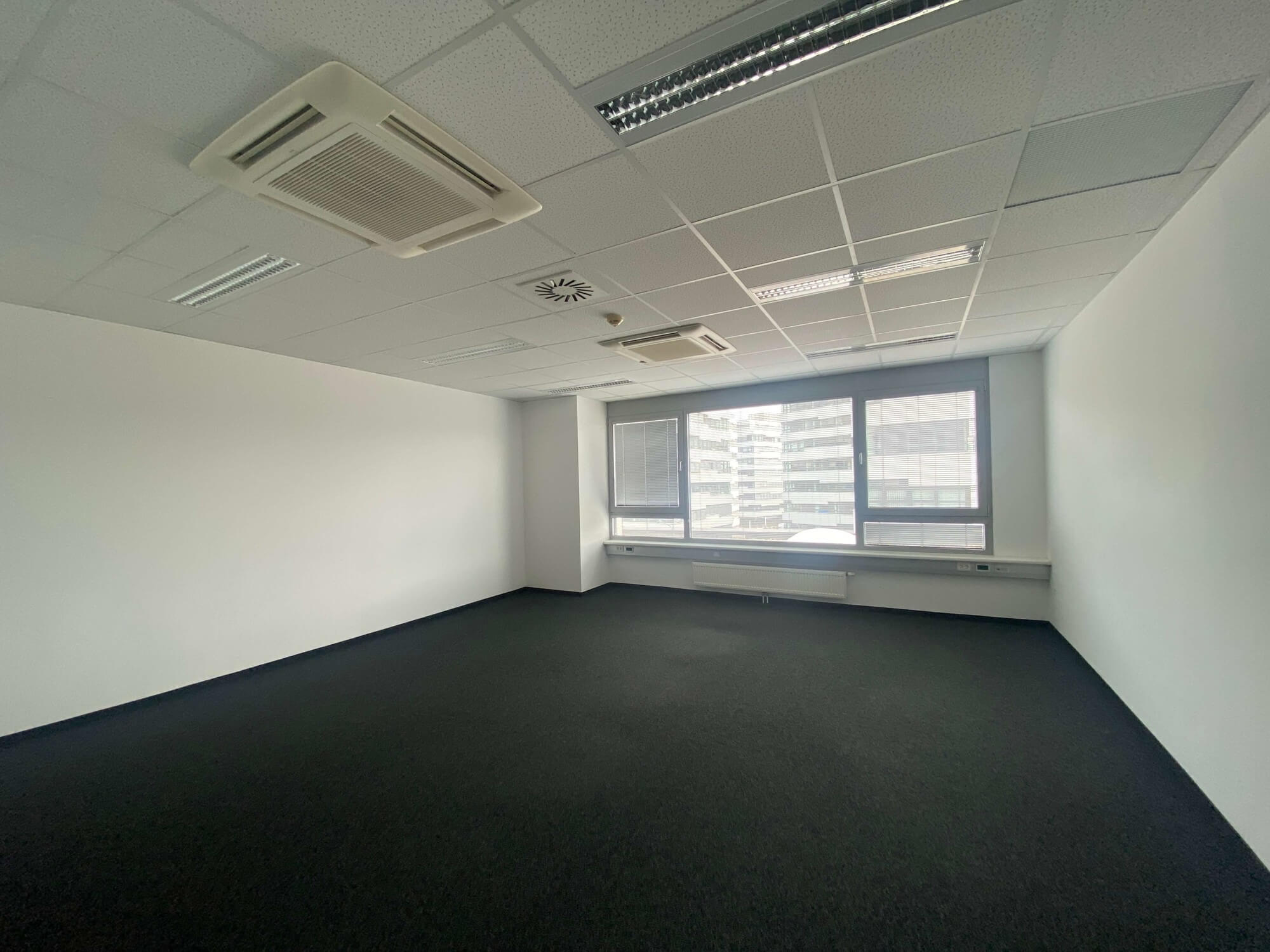 TRICORE - all-in-one Office Lösungen