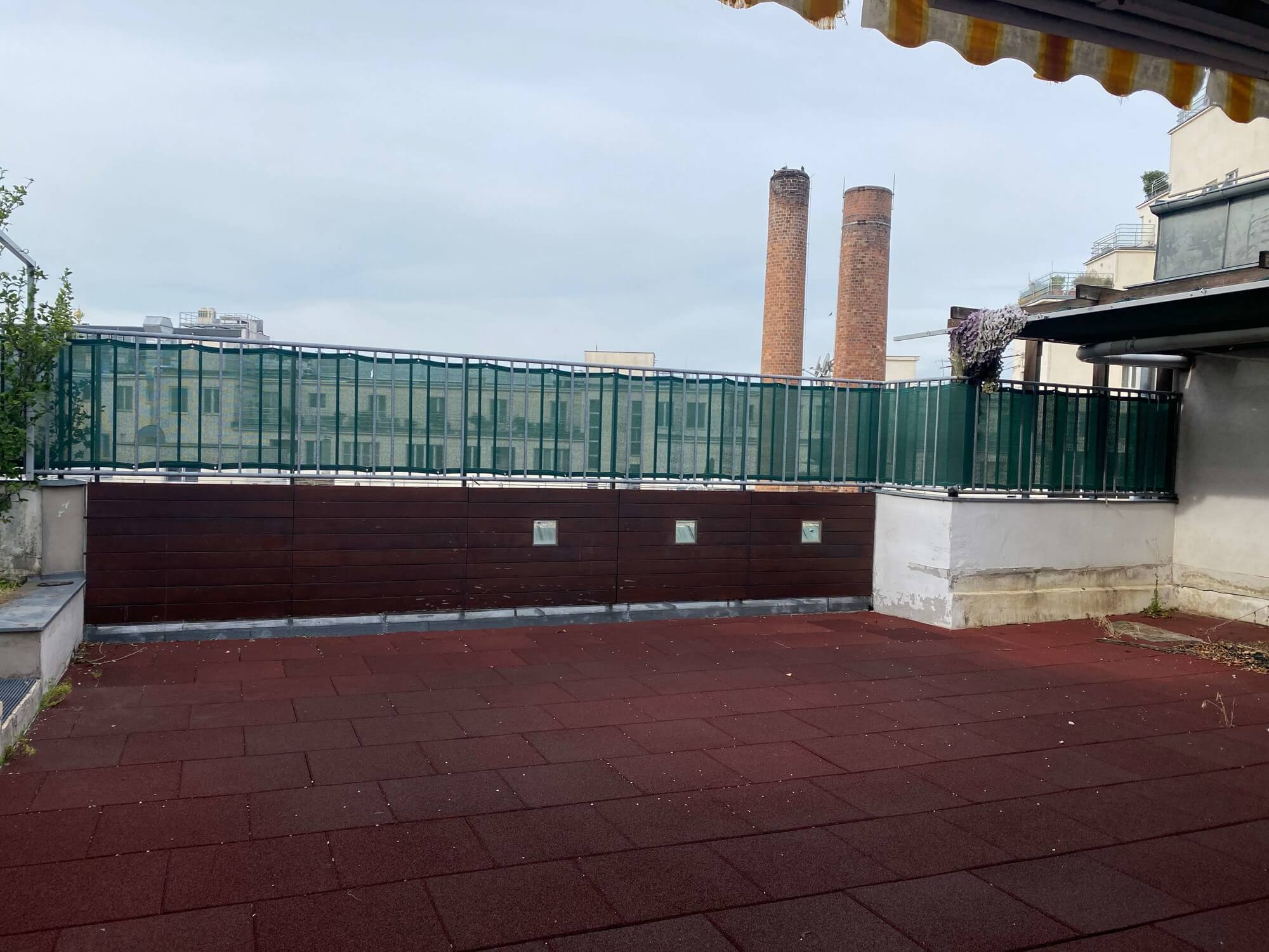 Office location: Palais Kaiserhaus