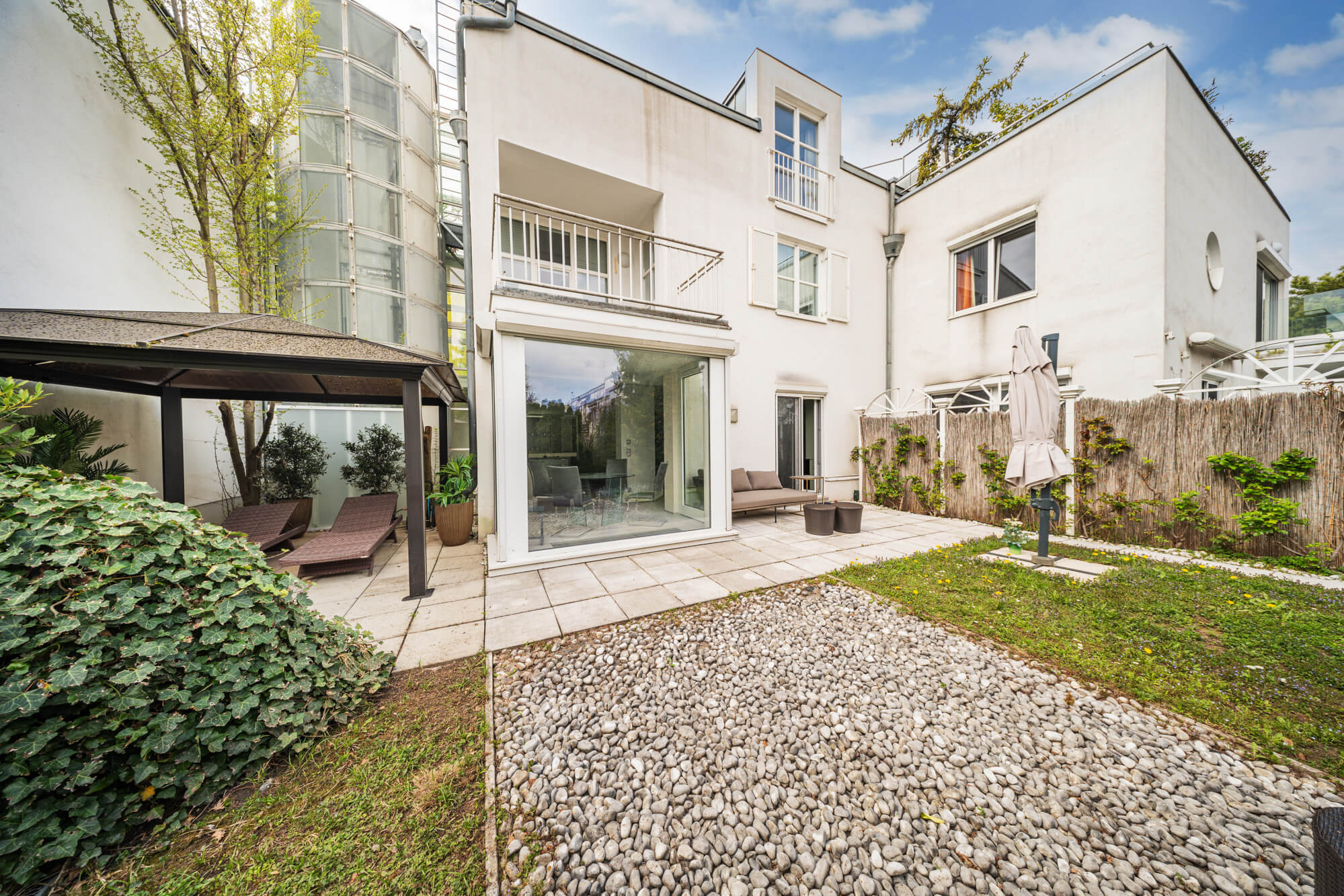 Prime Location in Vienna – Charming Garden Apartment