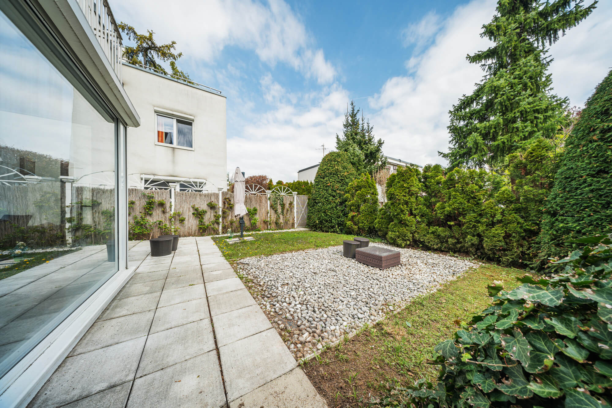 Prime Location in Vienna – Charming Garden Apartment