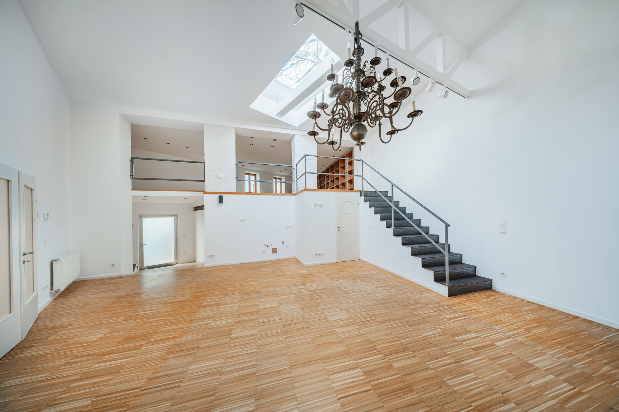 Mitten im Neunten - Loft mit Garten und Terrasse