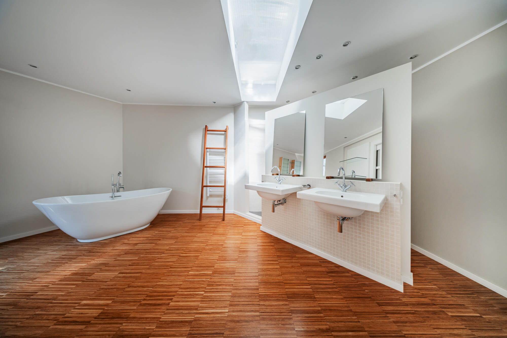 Mitten im Neunten - Loft mit Garten und Terrasse