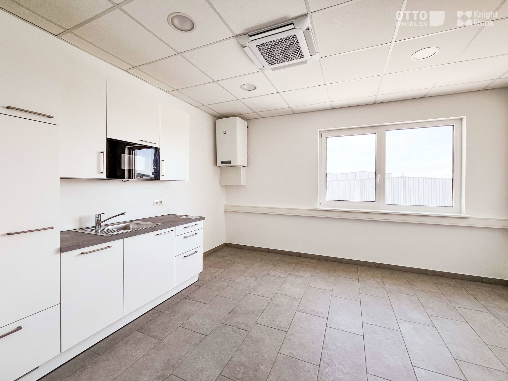 Erstbezug Kühl- und Tiefkühllagerhalle in Korneuburg