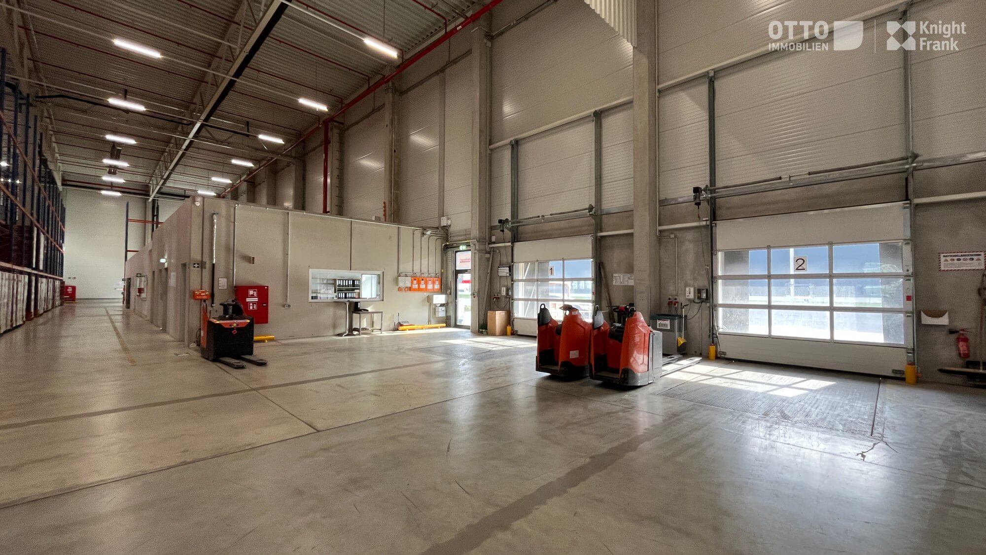 Logistikhalle nahe Flughafen Wien-Schwechat