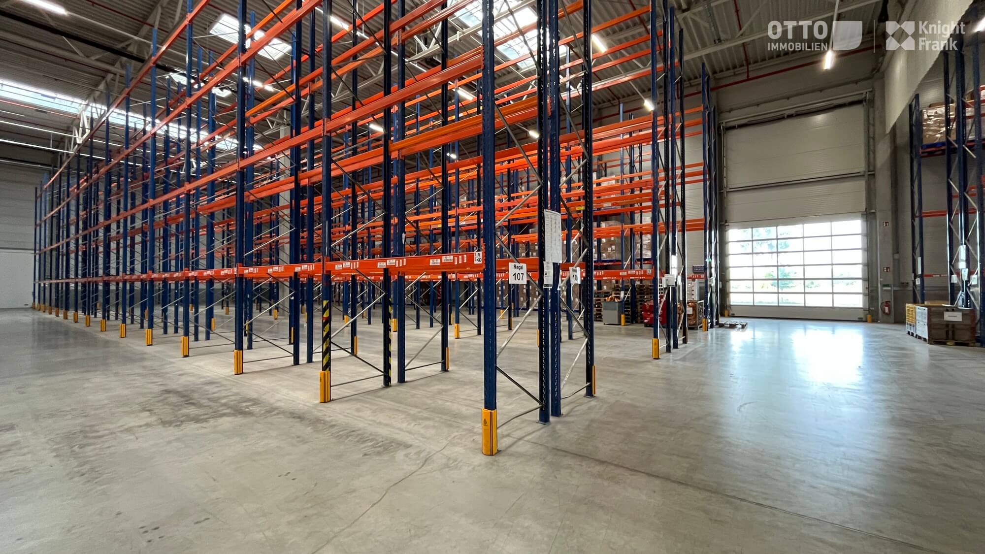 Logistikhalle nahe Flughafen Wien-Schwechat