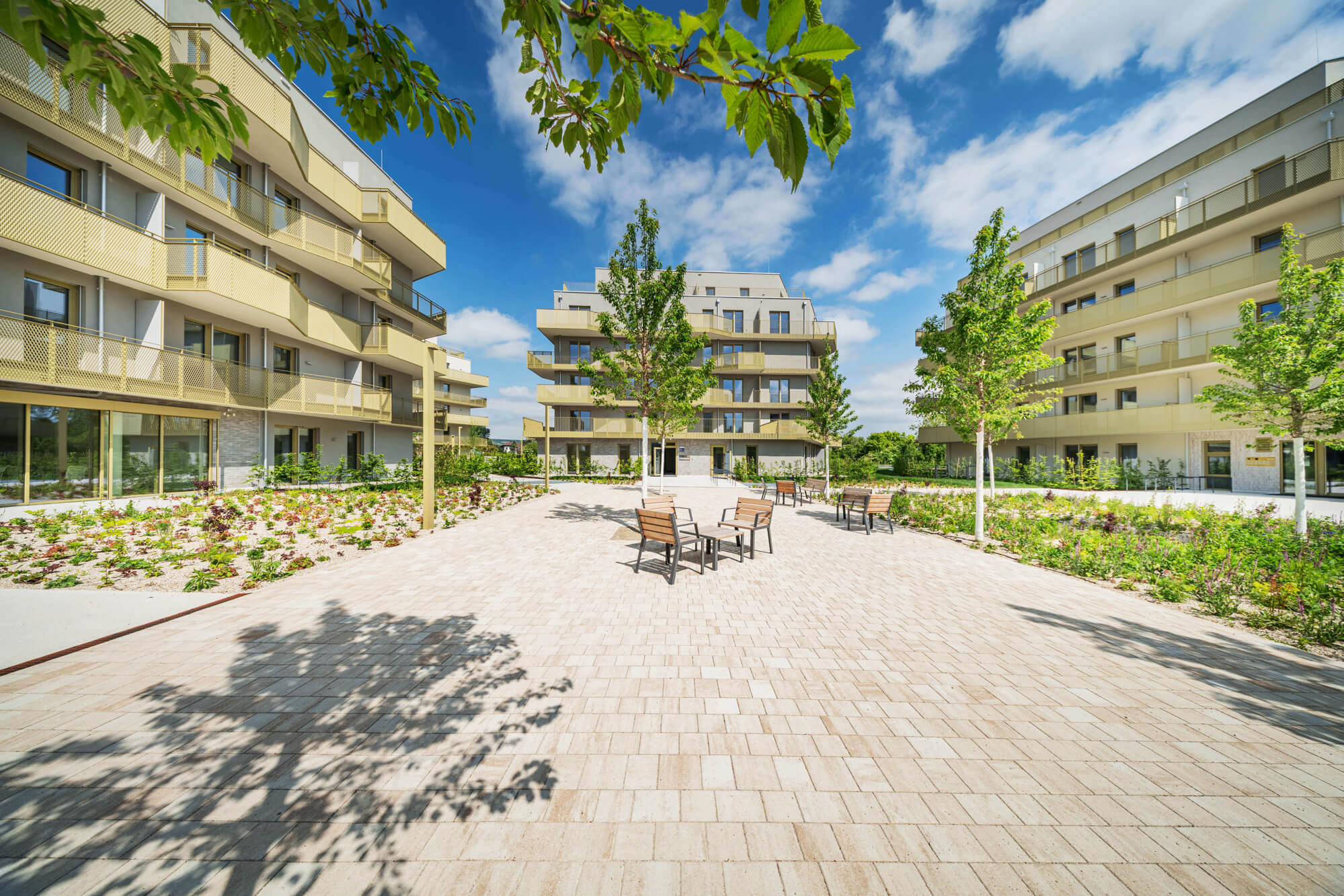 Hirschfeld - First occupancy with outdoor spaces - sustainable living on the outskirts of the city!