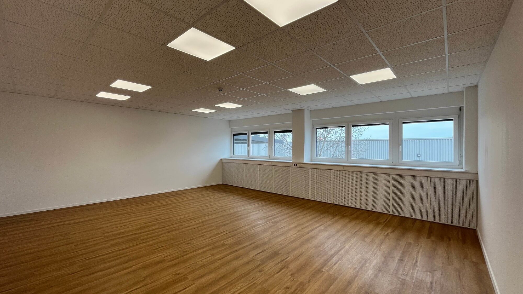 Individuelle Lager- und Büroflächen in idealer Lage