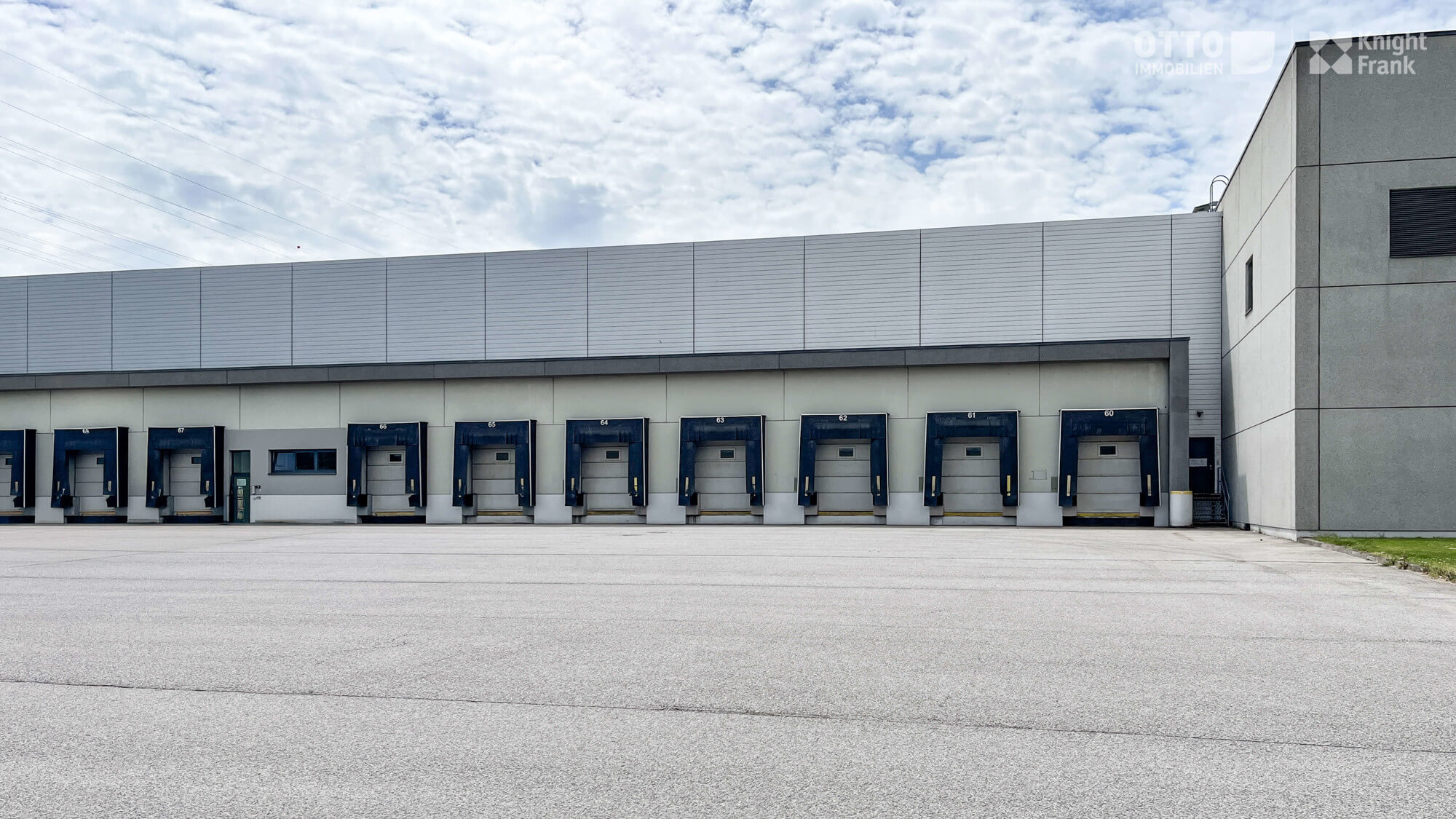 High-quality refrigerated warehouse on the A1 motorway