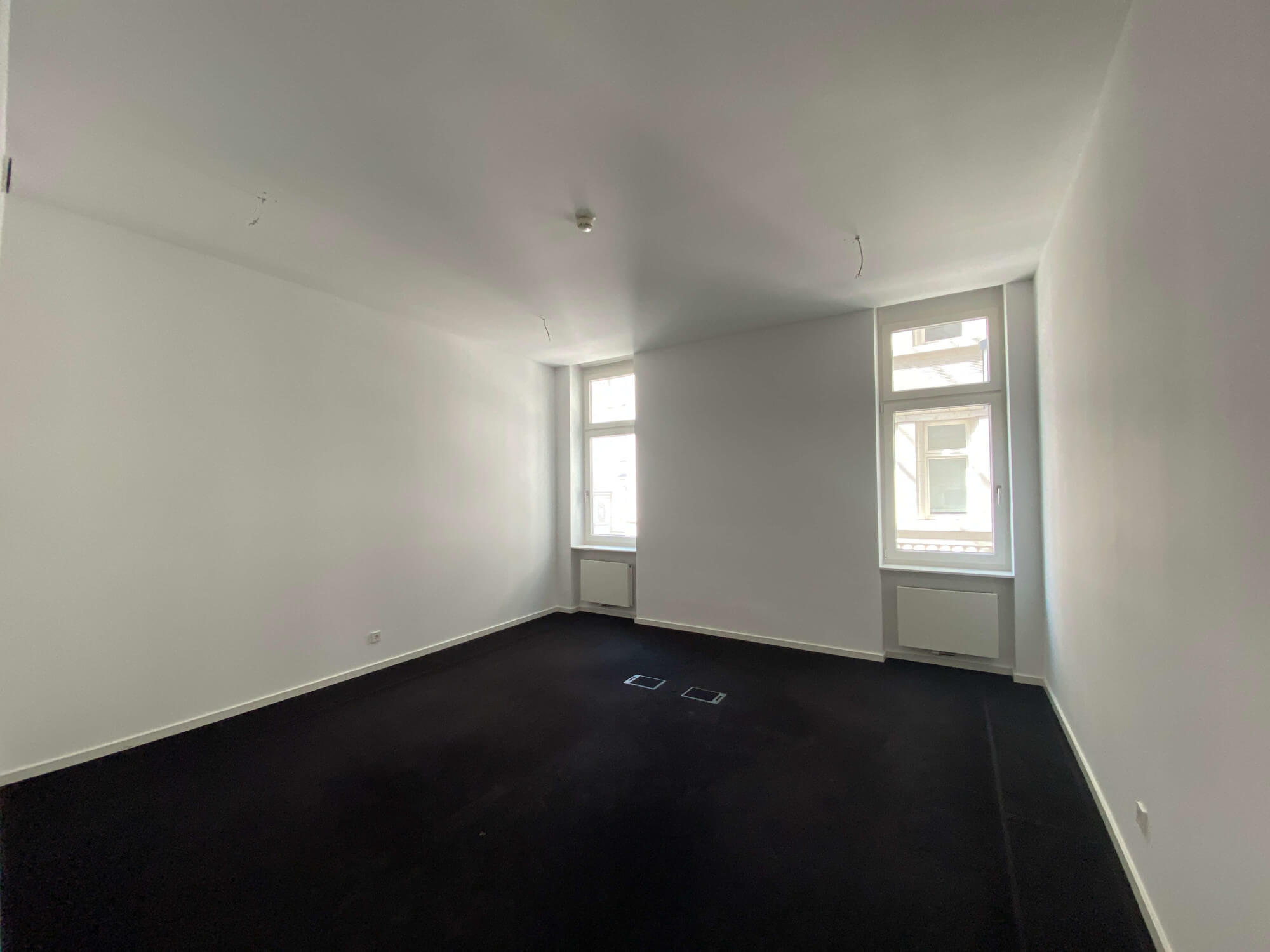 1010! Office space in an absolute top location directly on Tuchlauben!