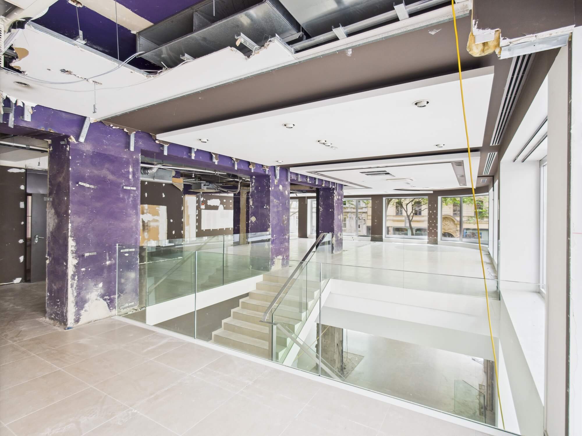 Top Corner-store on Mariahilfer Straße