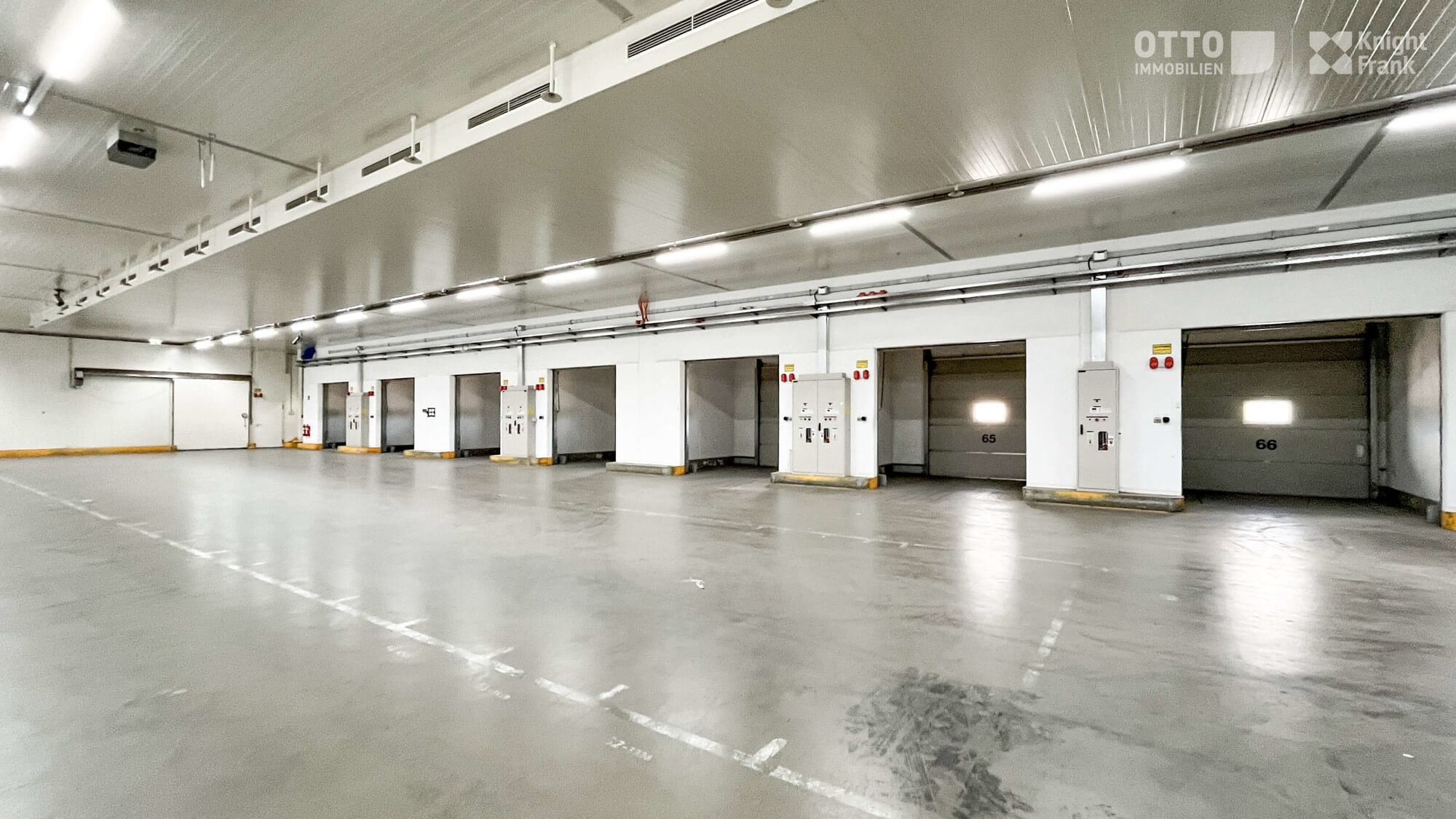 High-quality refrigerated warehouse on the A1 motorway