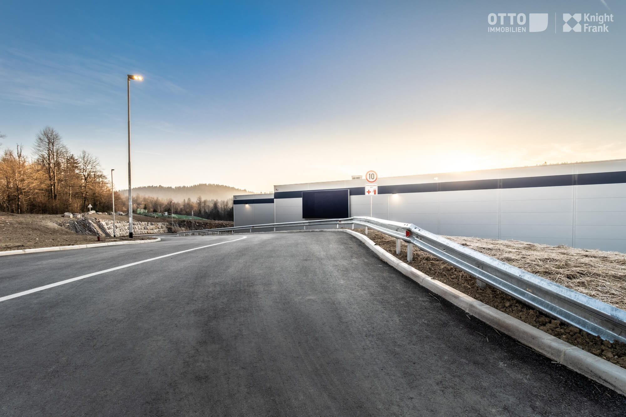 Logistiklager A1 Ljubljana / Logatec