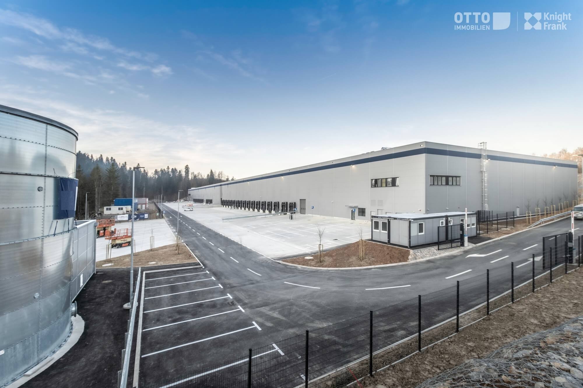 Logistiklager A1 Ljubljana / Logatec