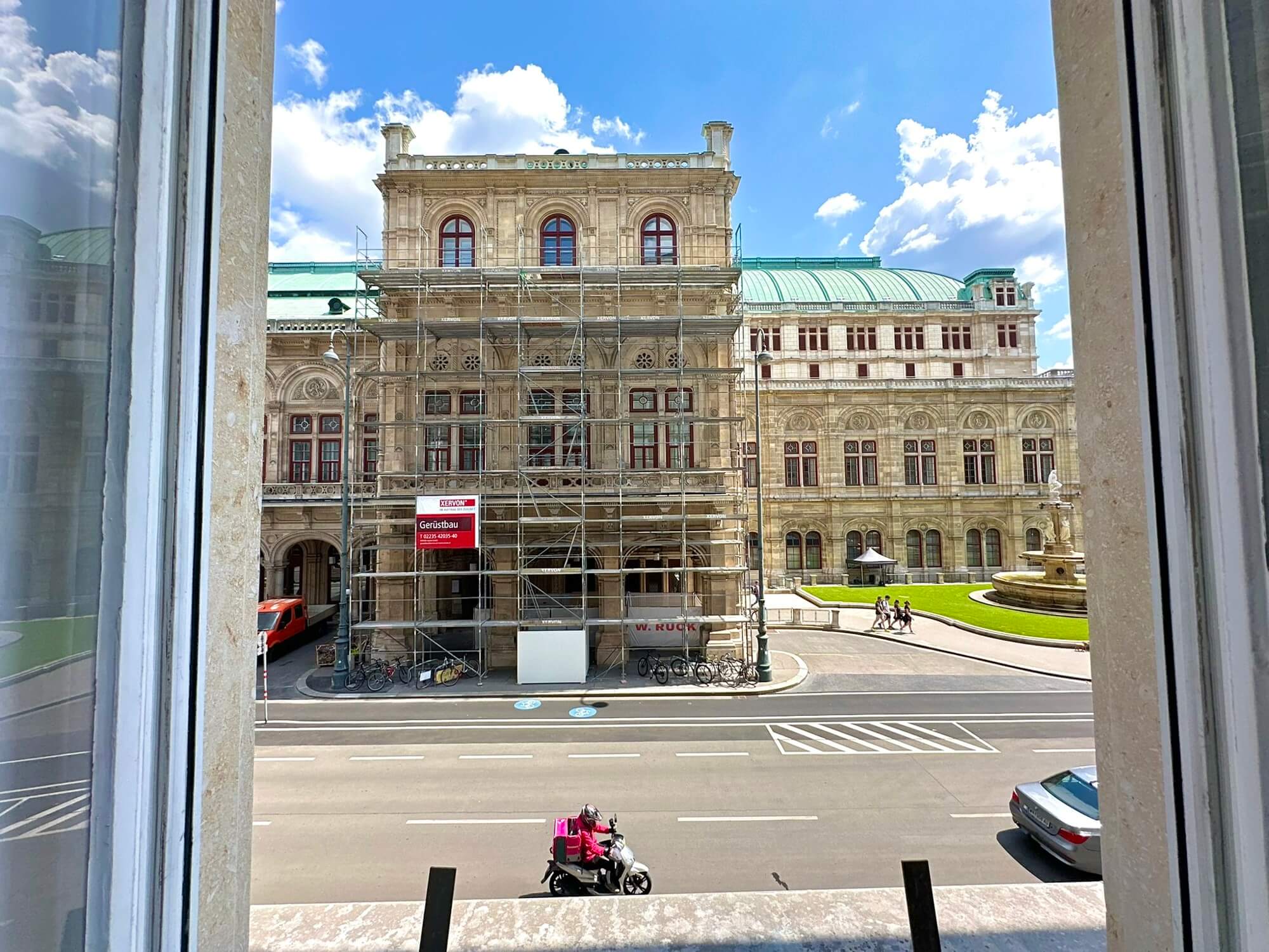 Unique office space with a view of the opera