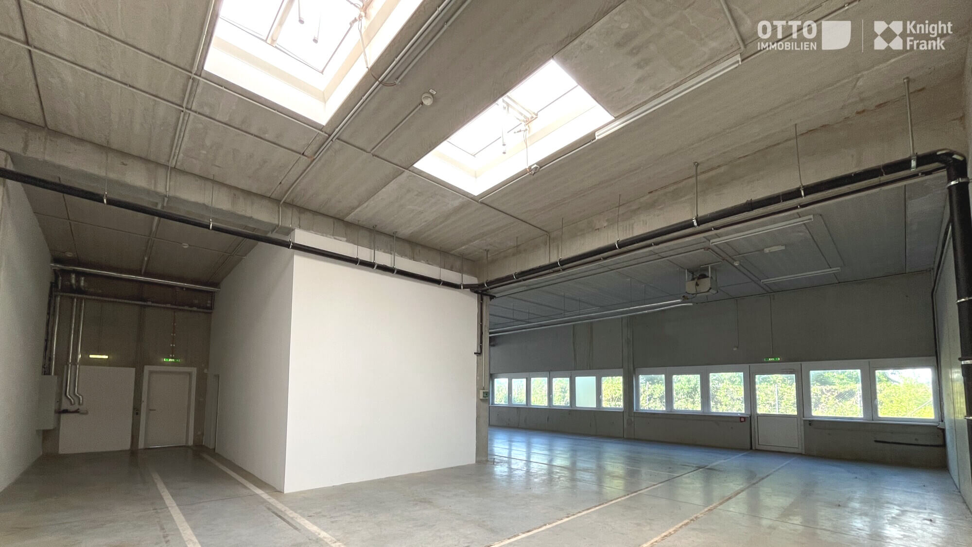 Service- und Büroflächen direkt am Flughafen Wien