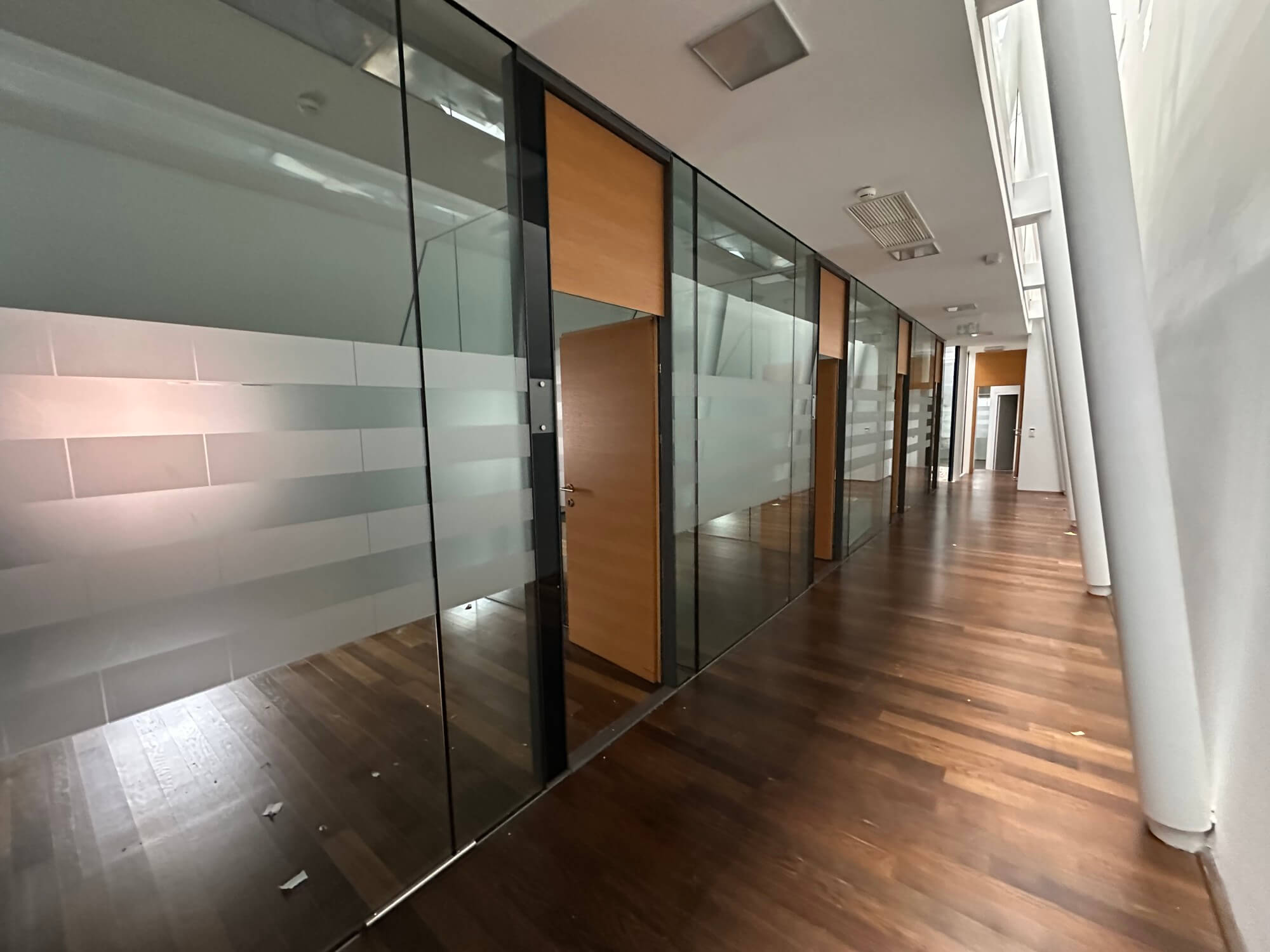 Dachgeschossbüro mit Terrasse und Blick auf den Stephansdom!