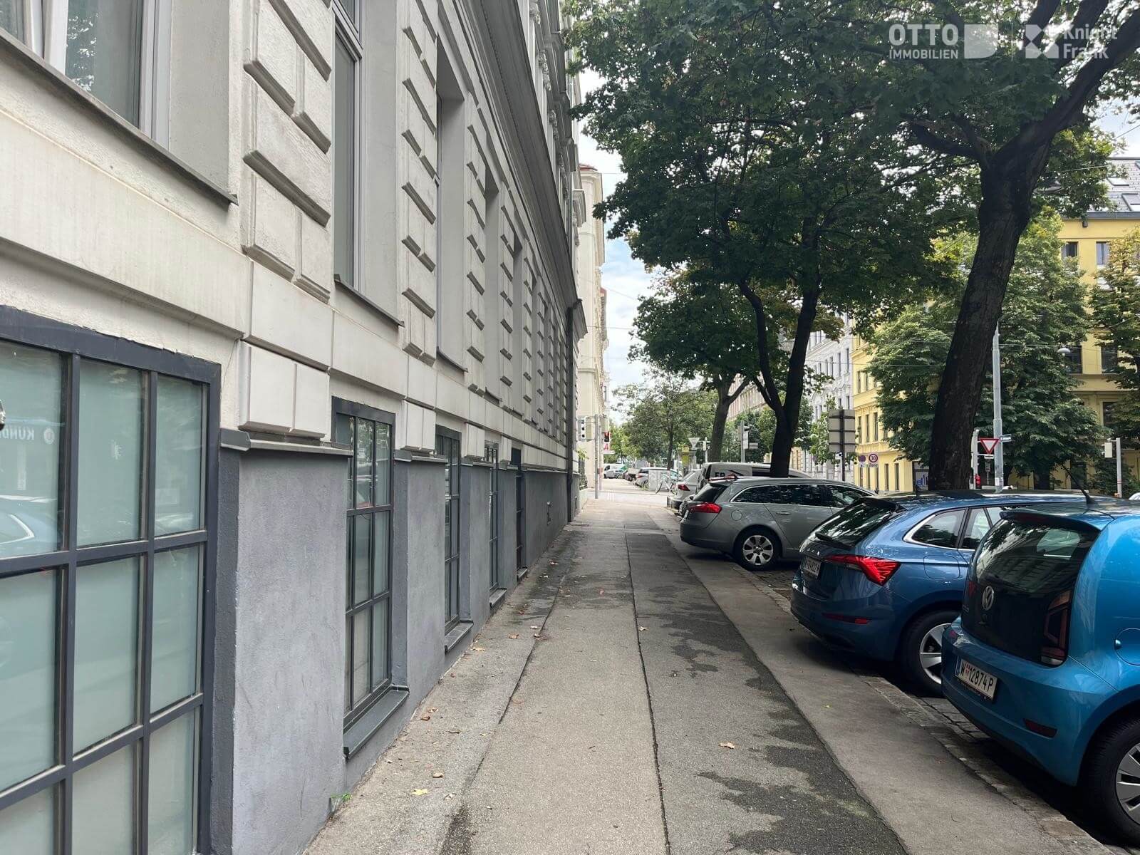 Geschäftslokal im Souterrain