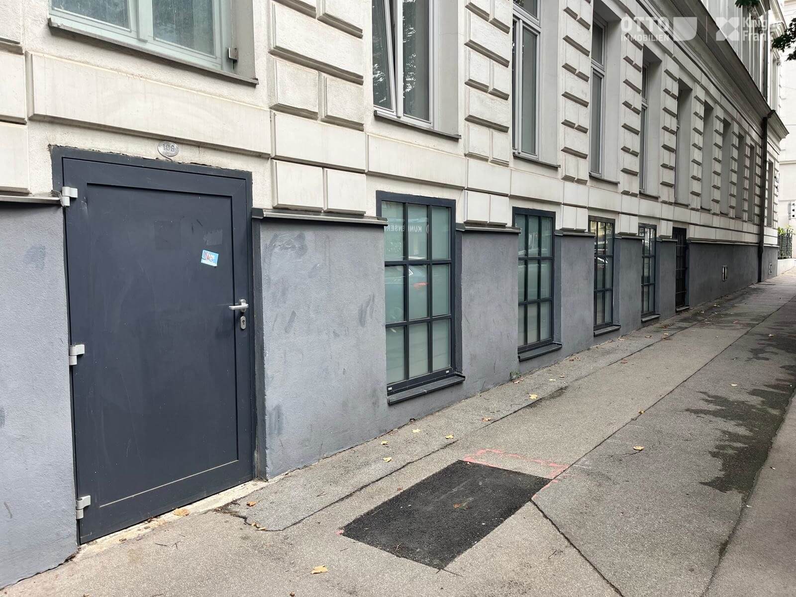 Geschäftslokal im Souterrain