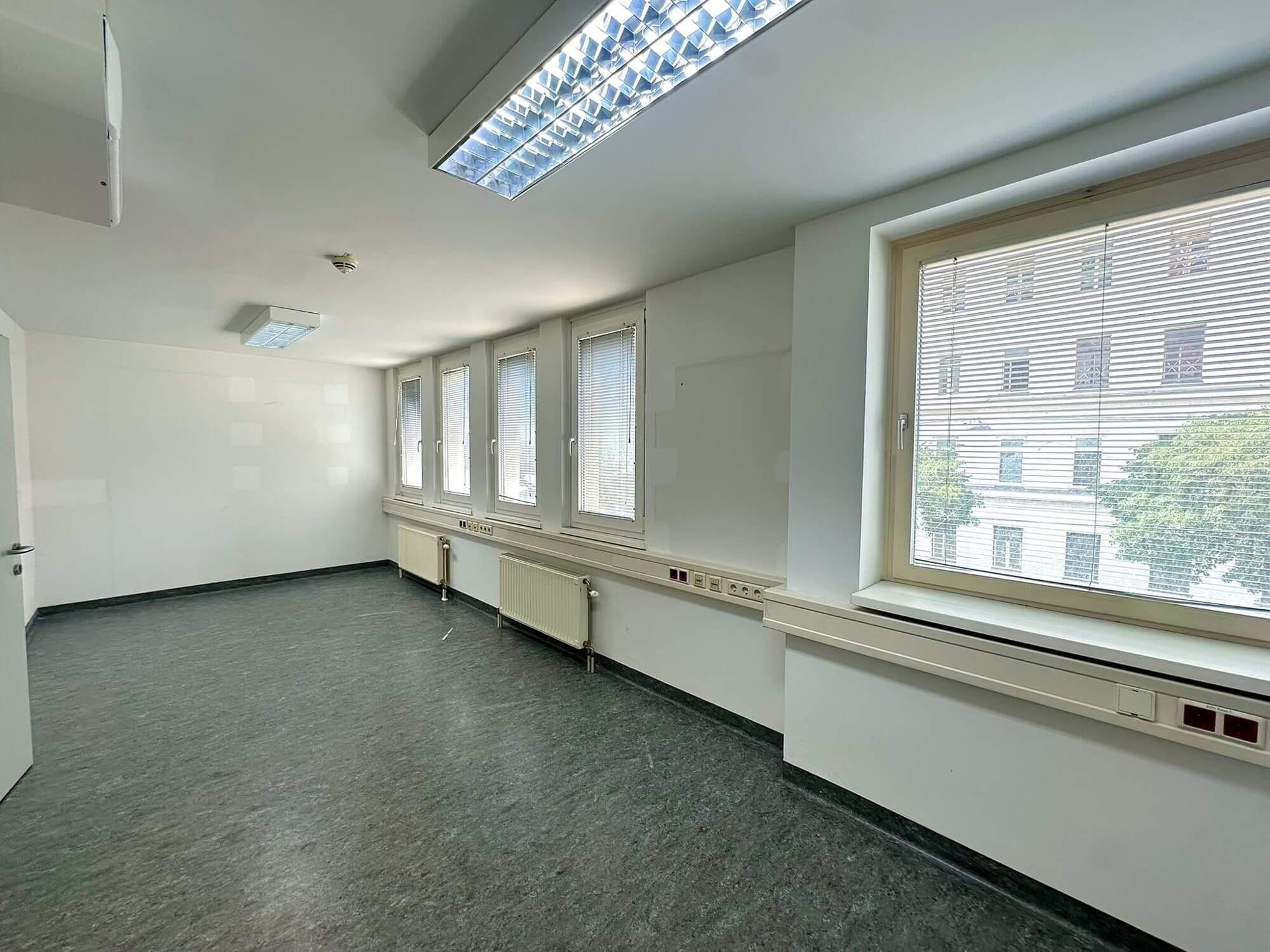 die U-Bahn gleich vor der Tür