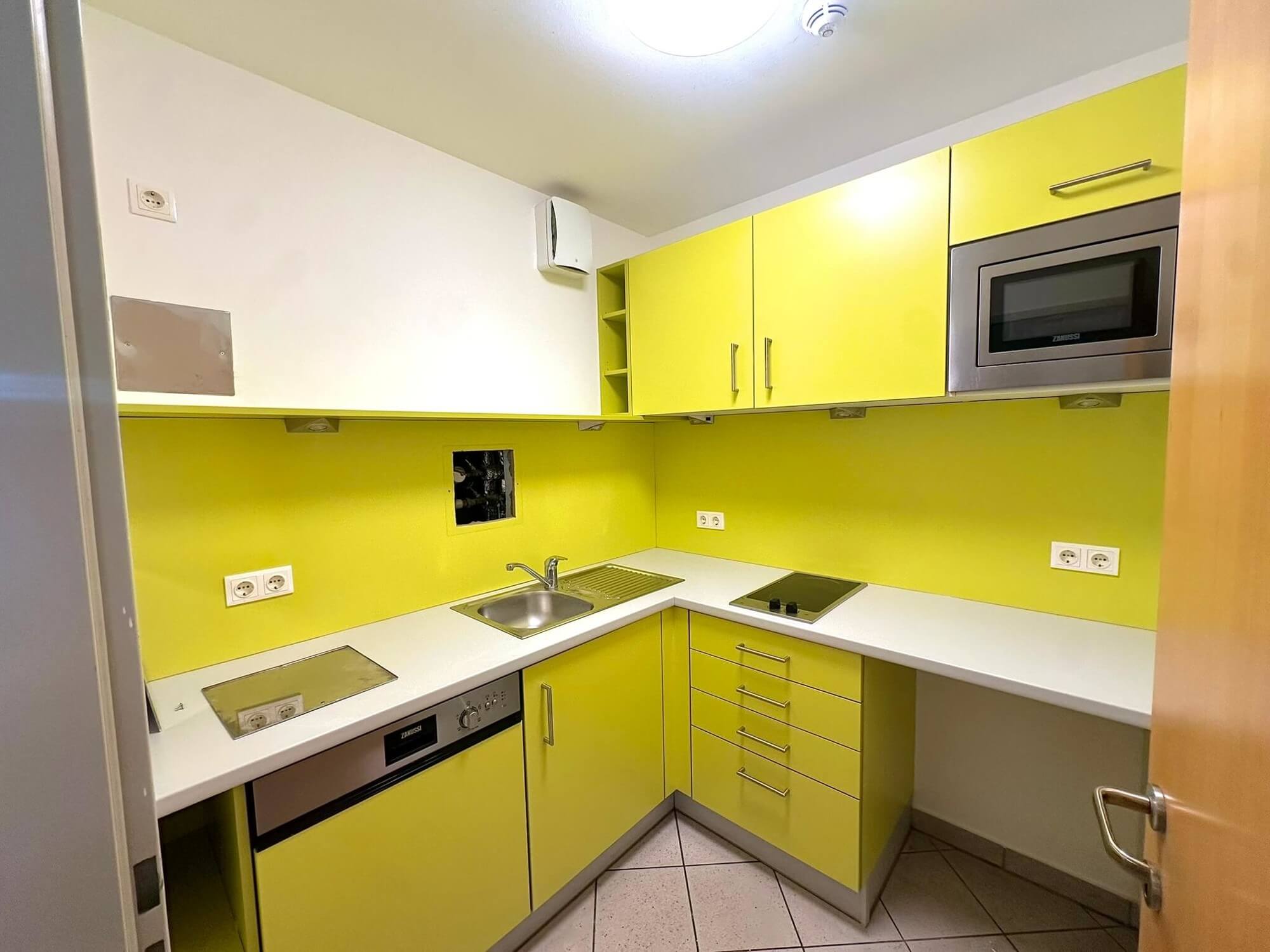 die U-Bahn gleich vor der Tür