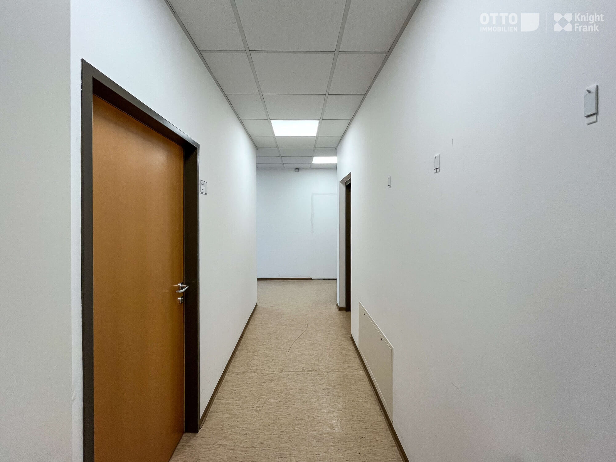 Produktionsliegenschaft direkt an der S5