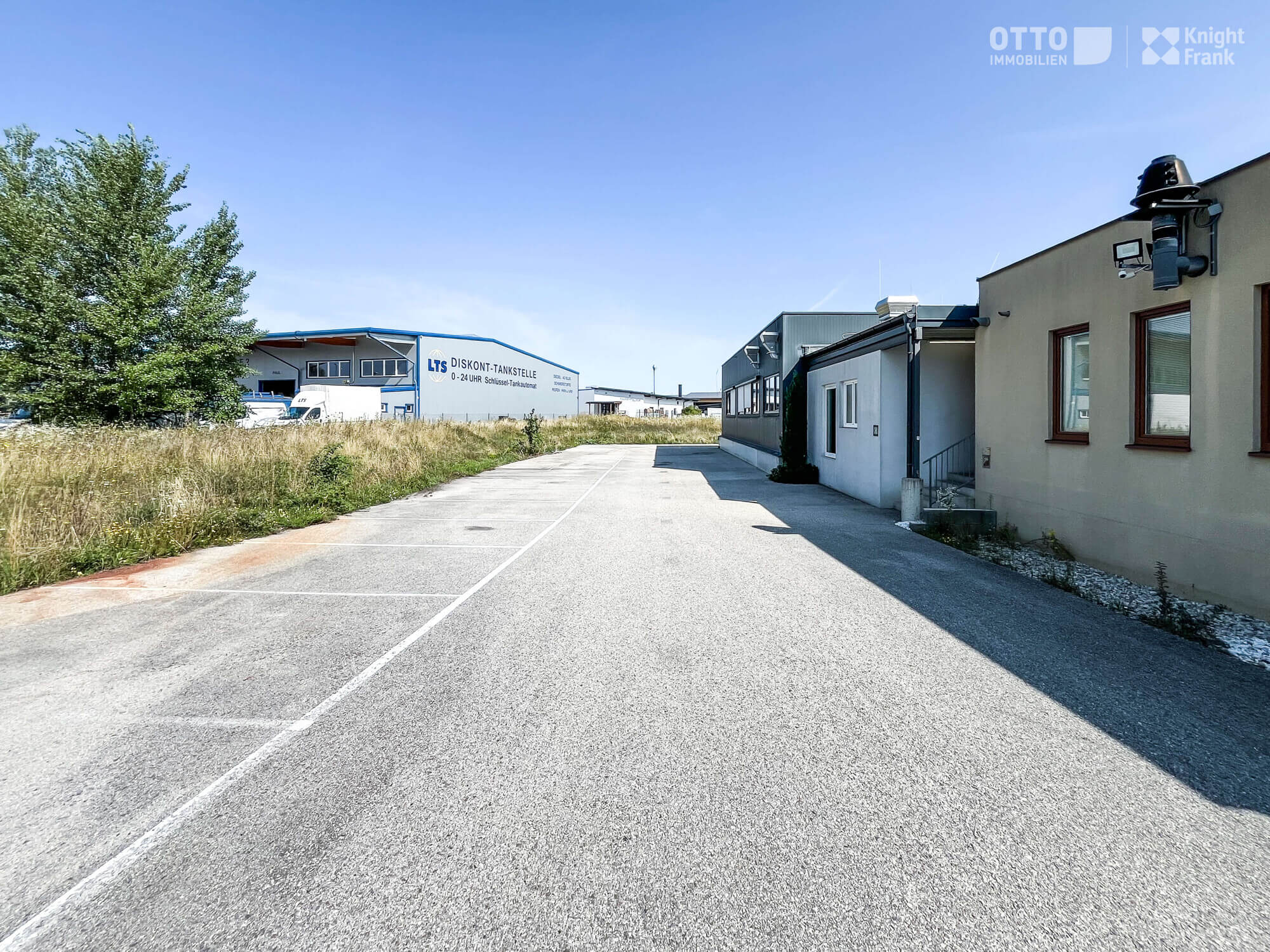 Produktionsliegenschaft direkt an der S5