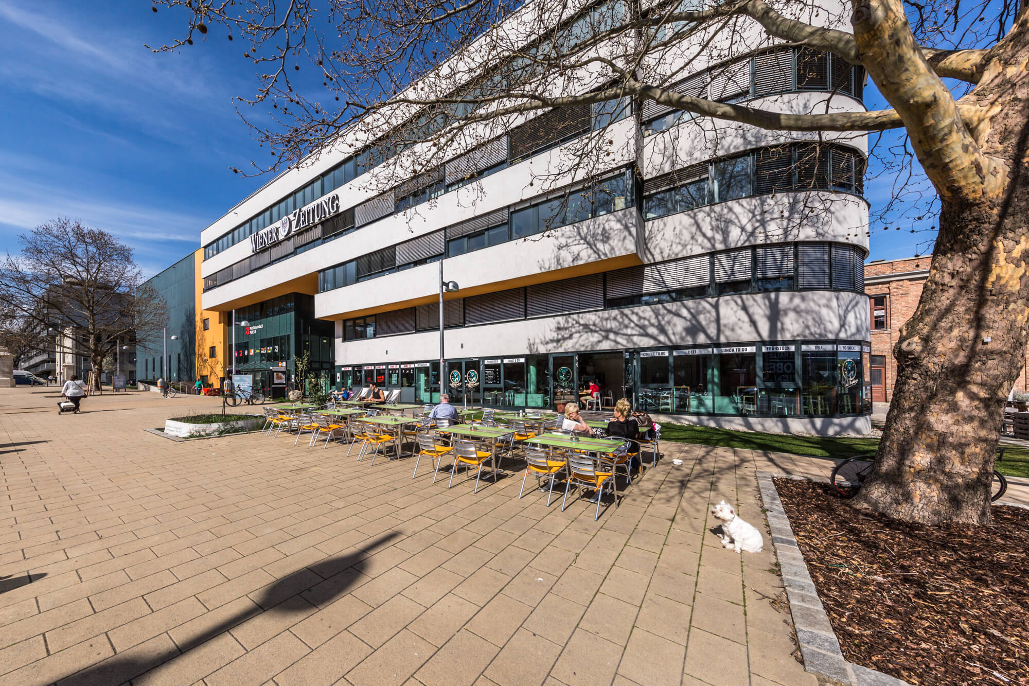 MQM | Moderne Büros Nahe Rinderhalle | innovativ & hochwertig